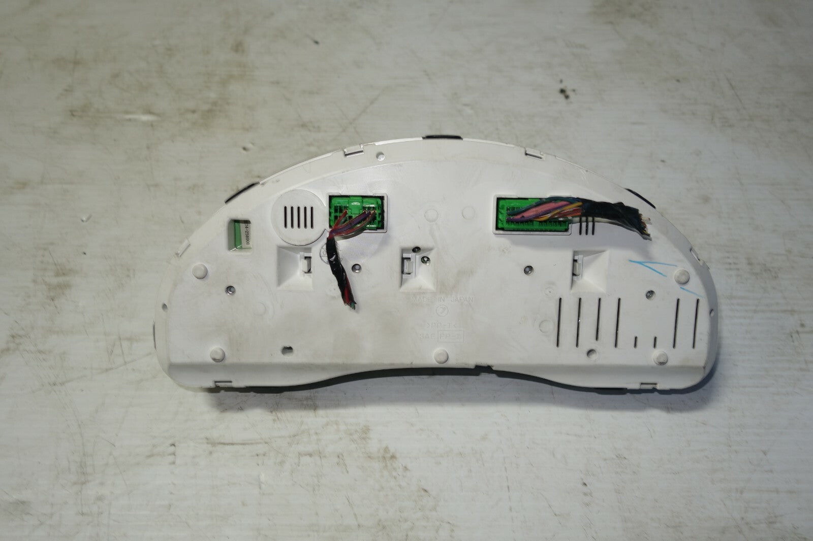 JDM 2005-2009 SUBARU LEGACY OEM AUTOMATIC GAUGE CLUSTER SPEEDOMETER