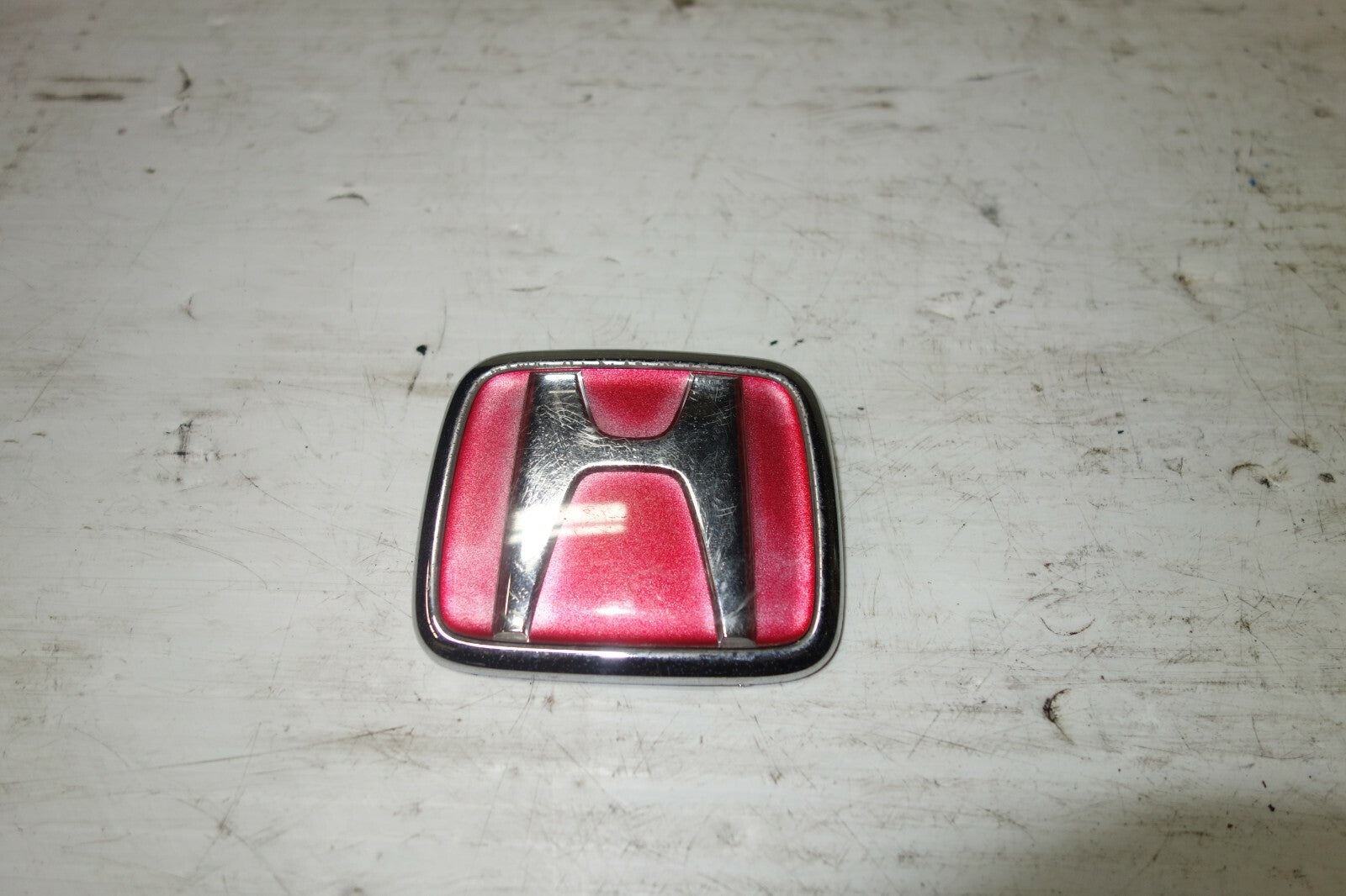 JDM Acura Honda Integra Type R Rear Emblem H Red Genuine ST8 ST7 1994-2001