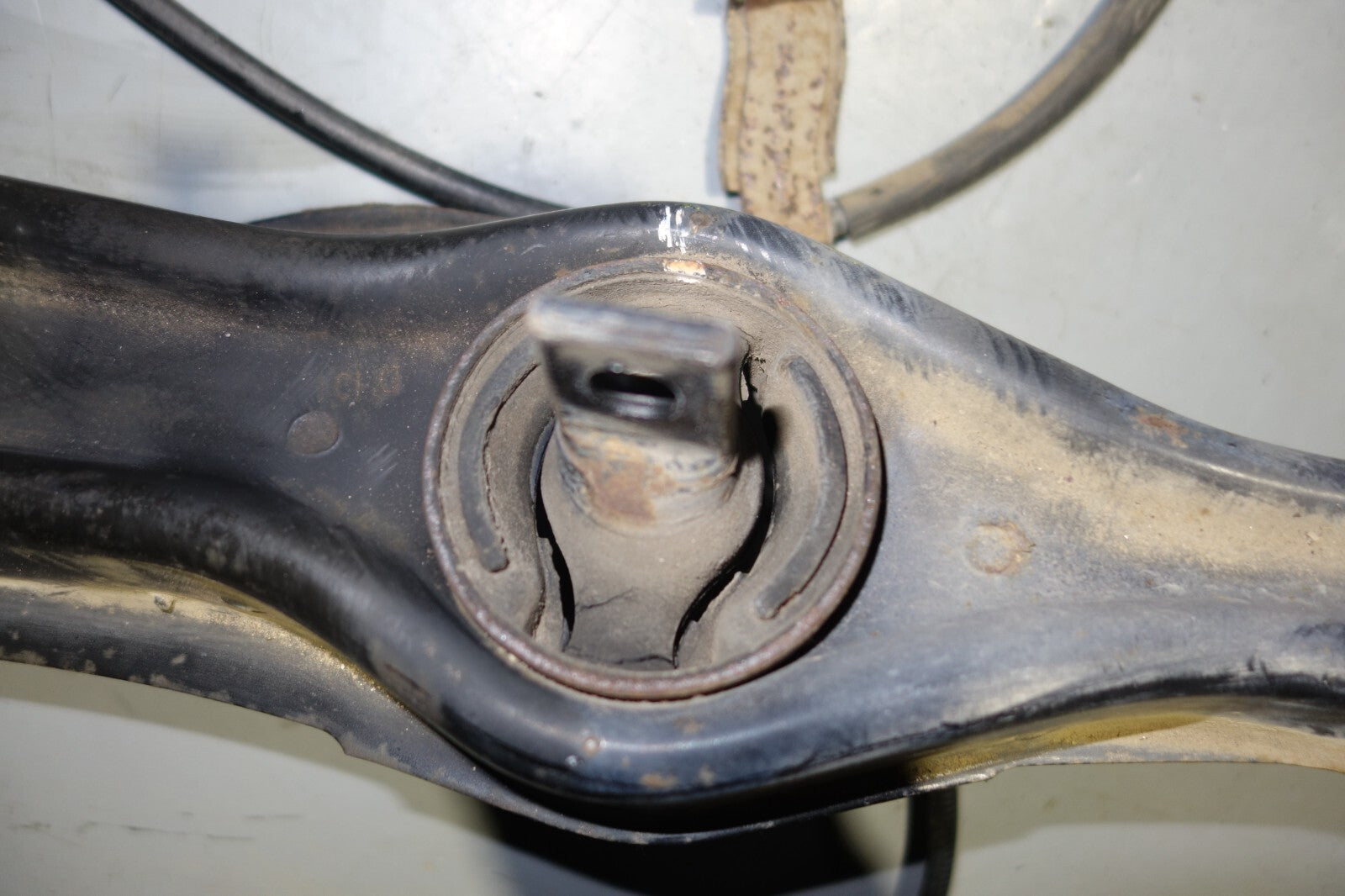 JDM ACURA EL OEM TRAILING ARM SUSPENSION LEFT & RIGHT HONDA DOMANI (DRUM)
