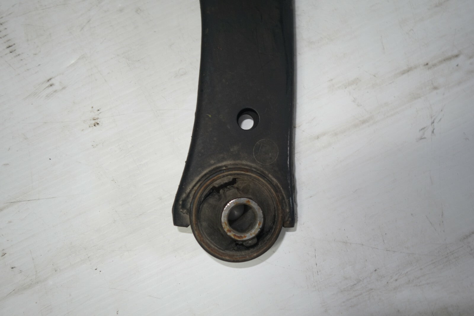 JDM 2005-2009 SUBARU LEGACY OUTBACK OEM STEEL FRONT LEFT LOWER CONTROL ARM