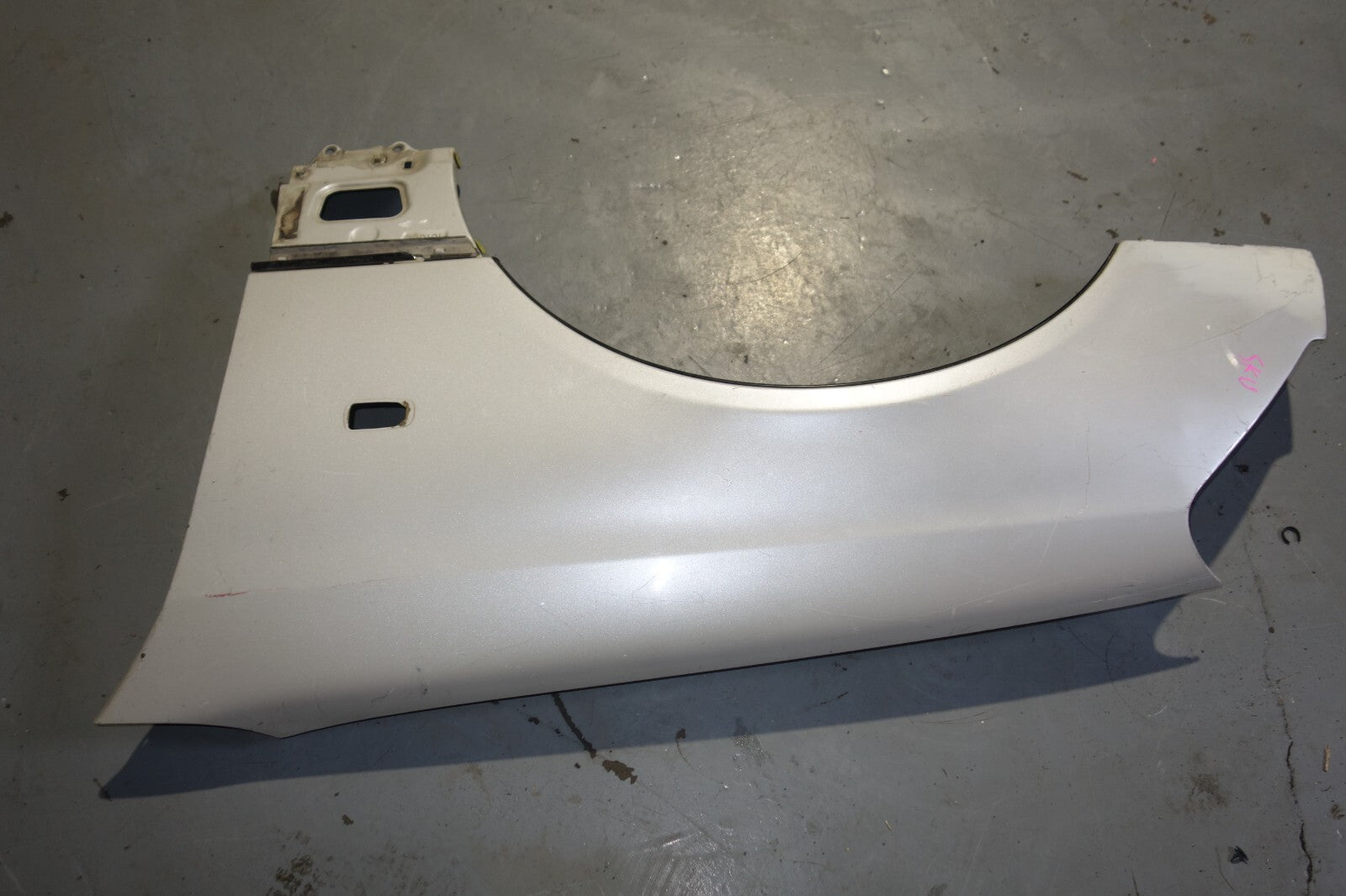 JDM Lexus LS430 Left Side Fender In White OEM 2001 2002 2003