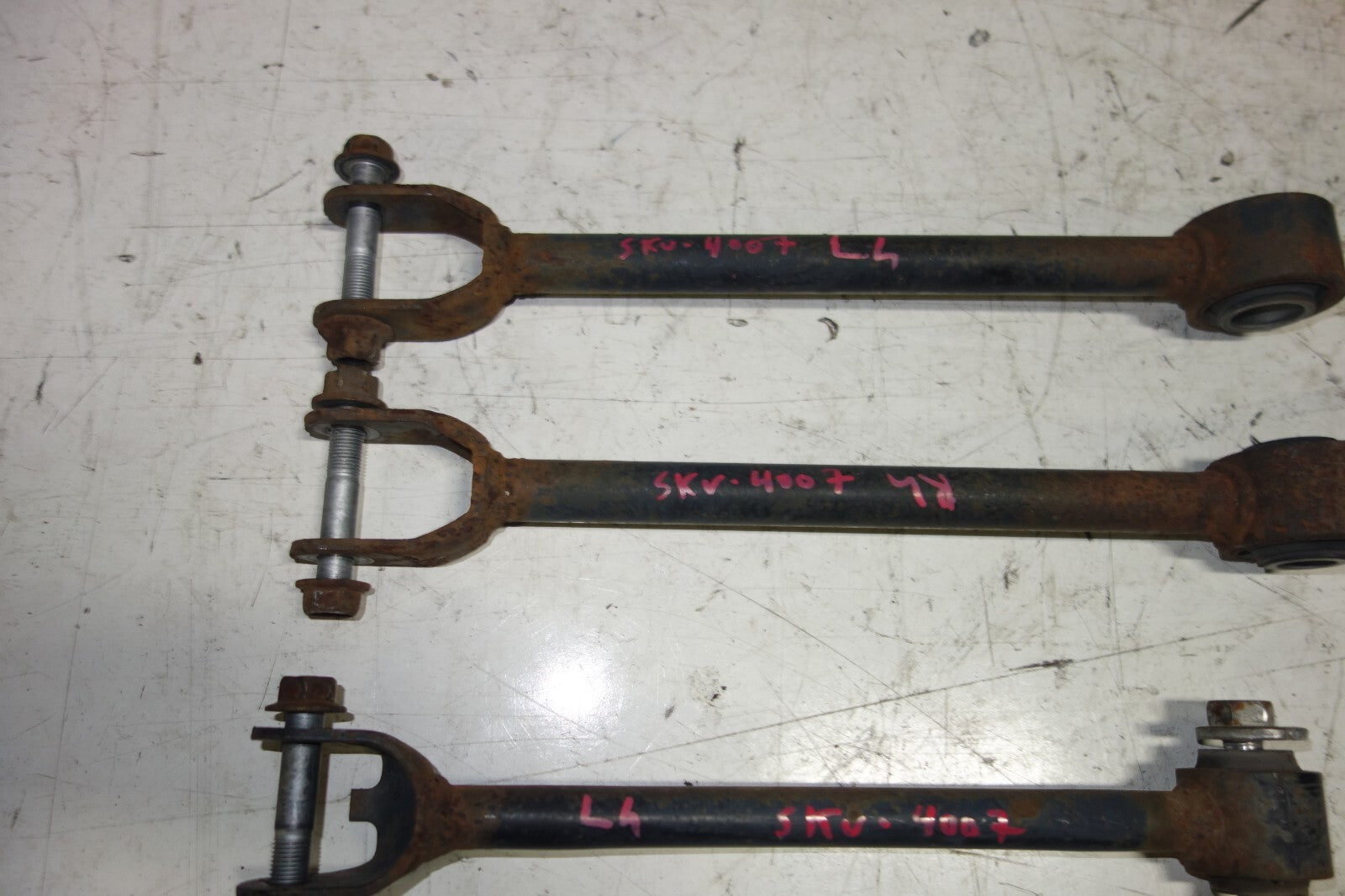 JDM Nissan 350z / G35 Rear Lower Control Arms Trailing Set Suspension 2003-2009