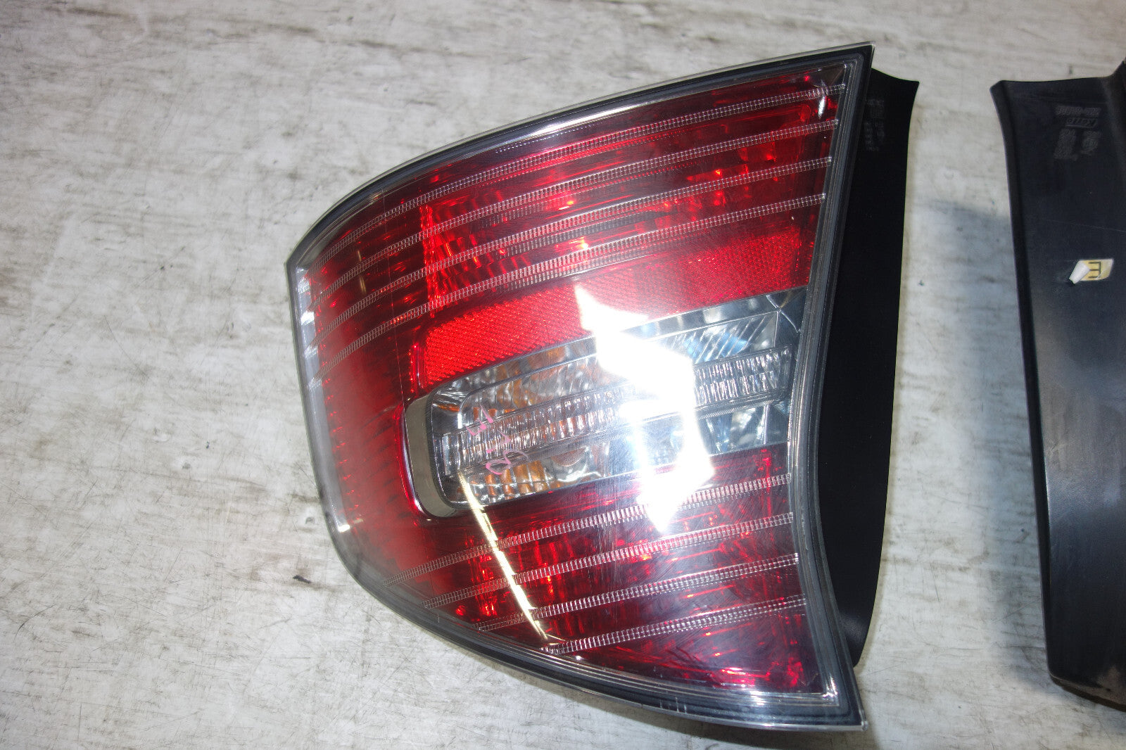 JDM Subaru Legacy BL5 BL BLE Sedan Tail Lights Lamps Late Model 2005-2007
