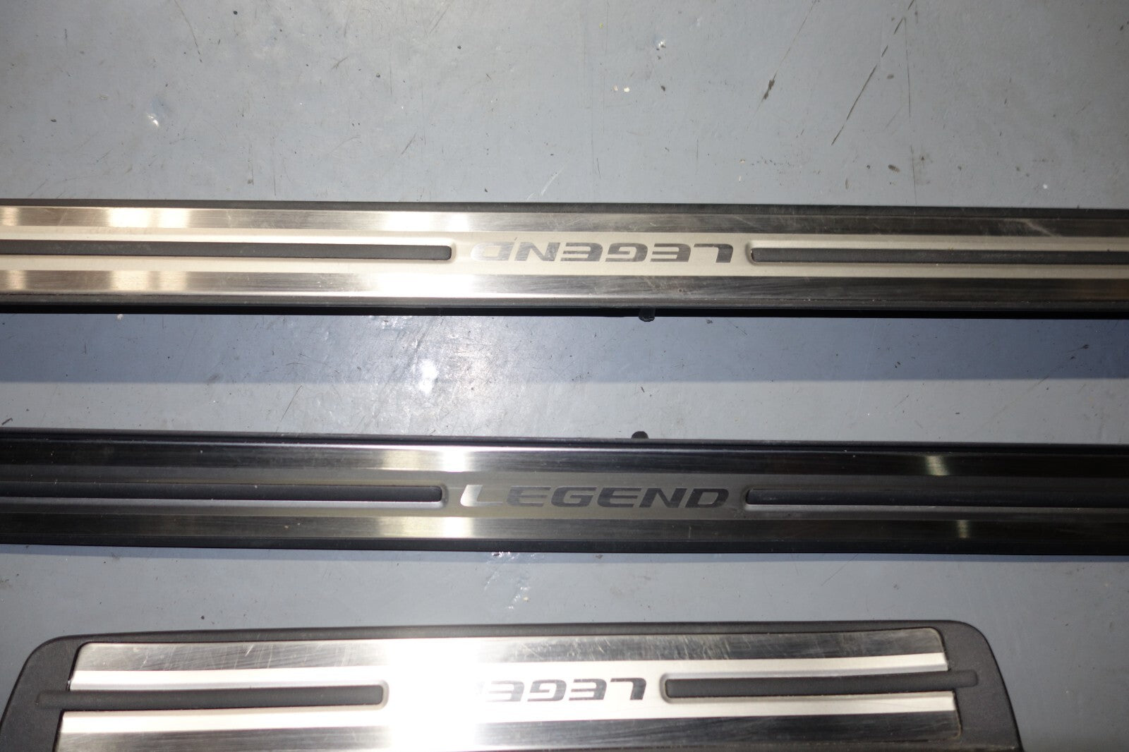 JDM ACURA RL HONDA LEGEND KB1 OEM DOOR SILLS TRIM SCUFF PLATES SIDE STEPS 05-08