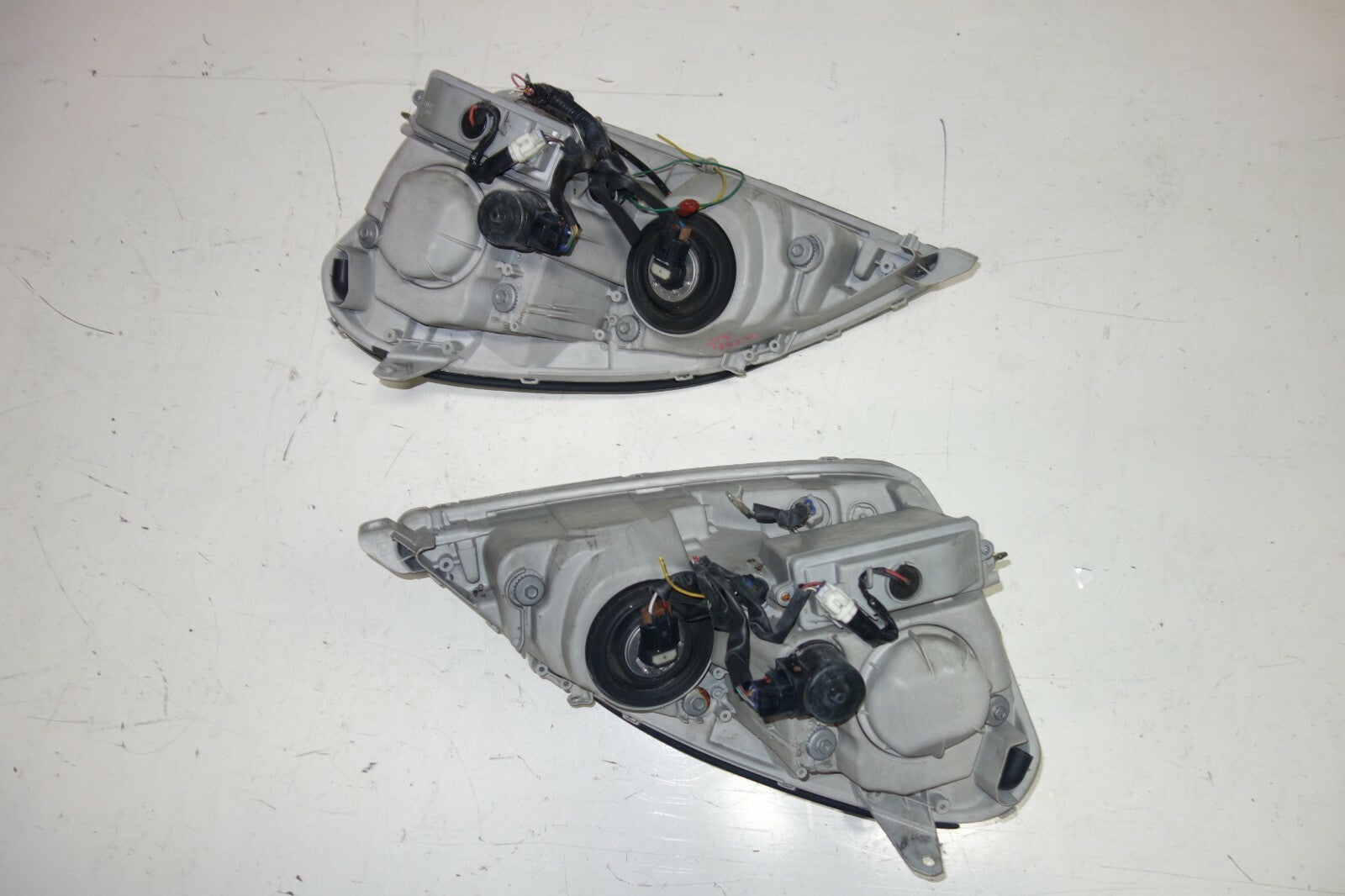 JDM Lexus LS430 Toyota Celsior Headlights 2001 2002 2003 OEM Genuine UCF31 Xenon