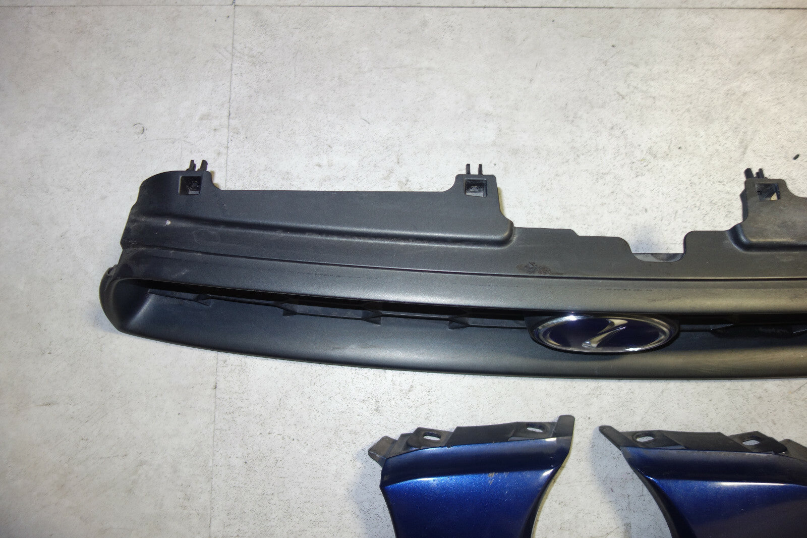 JDM Subaru Impreza WRX STi Outback Sport TS RS Front Grille 2002-2003 Grill V7