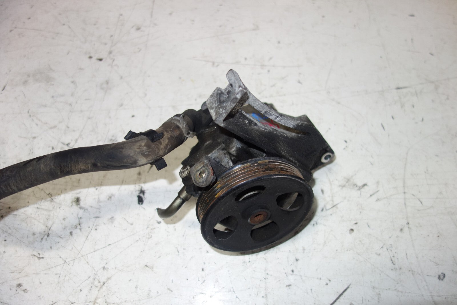 JDM Subaru Legacy B4 EJ208 EJ206 Twin Turbo Power Steering Pump 2000-2004