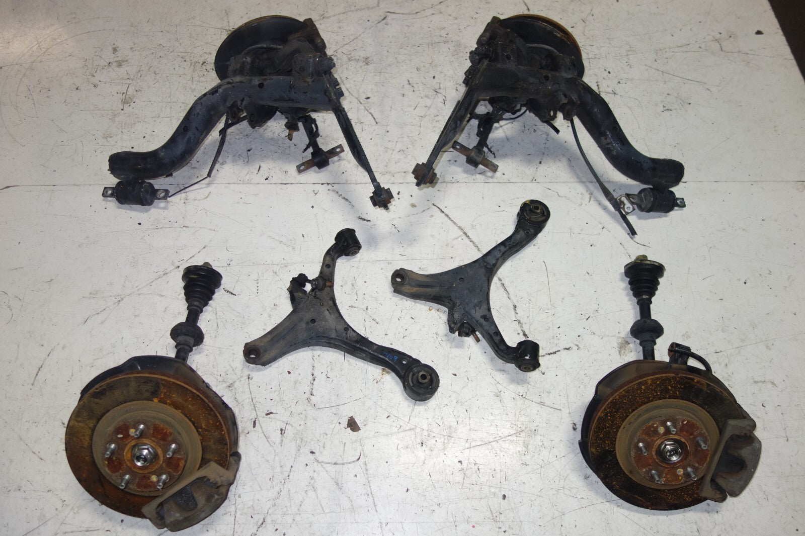 JDM Acura RSX / Integra DC5 Complete Rear Spindle Hubs Knuckles 5-Lug 2002-2006