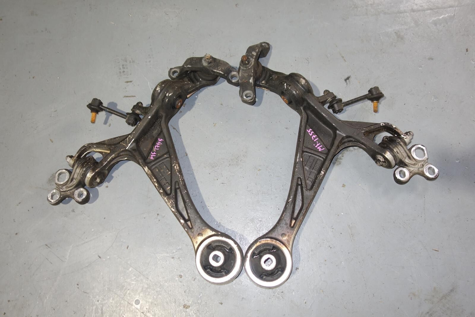JDM 2005-2008 ACURA RL OEM KB1 GENUINE FRONT ALUMINUM LOWER CONTROL ARM