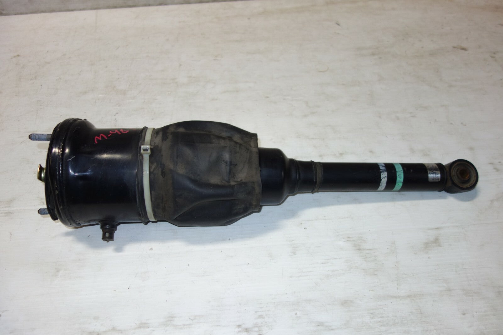 JDM 2004-2006 LEXUS LS430 OEM FRONT AIR SHOCK STRUT RIGHT SUSPENSION FITS:LS430