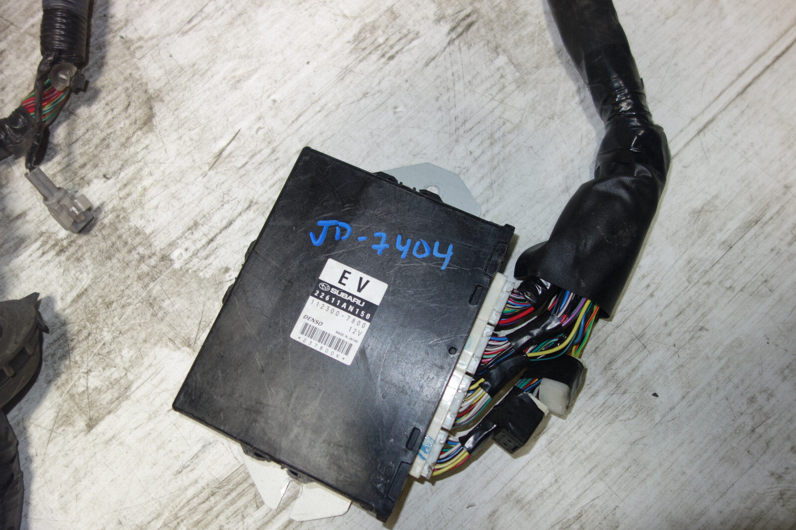 JDM Subaru Legacy EJ20 Turbo 6speed Computer Wire Harness Loom Wiring 22611AN150