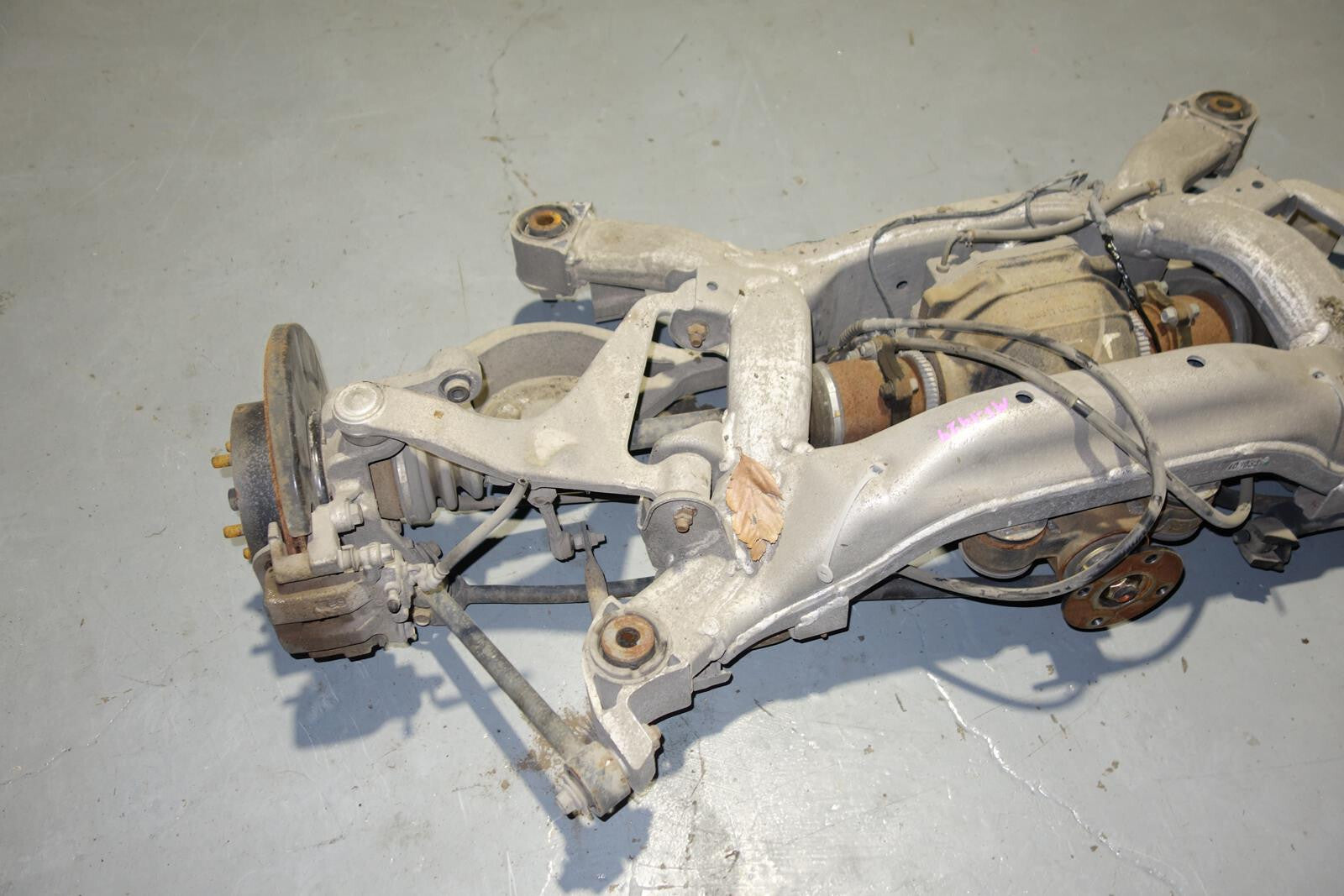 JDM Infiniti G35 Coupe Nissan 350z Cross Member Subframe Cradles Hubs Diff 03-09