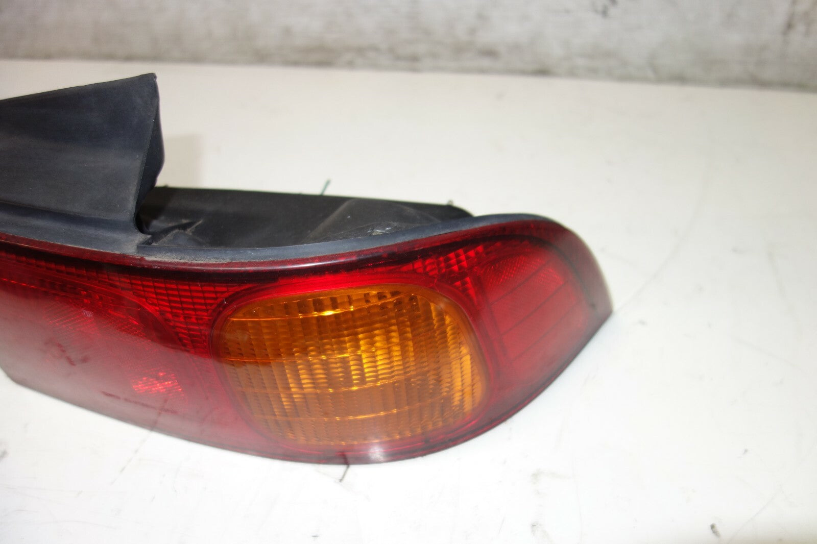 JDM Honda Acura Integra DB8 Rear Tail Lights Lamps OEM 4-door 1994-2001