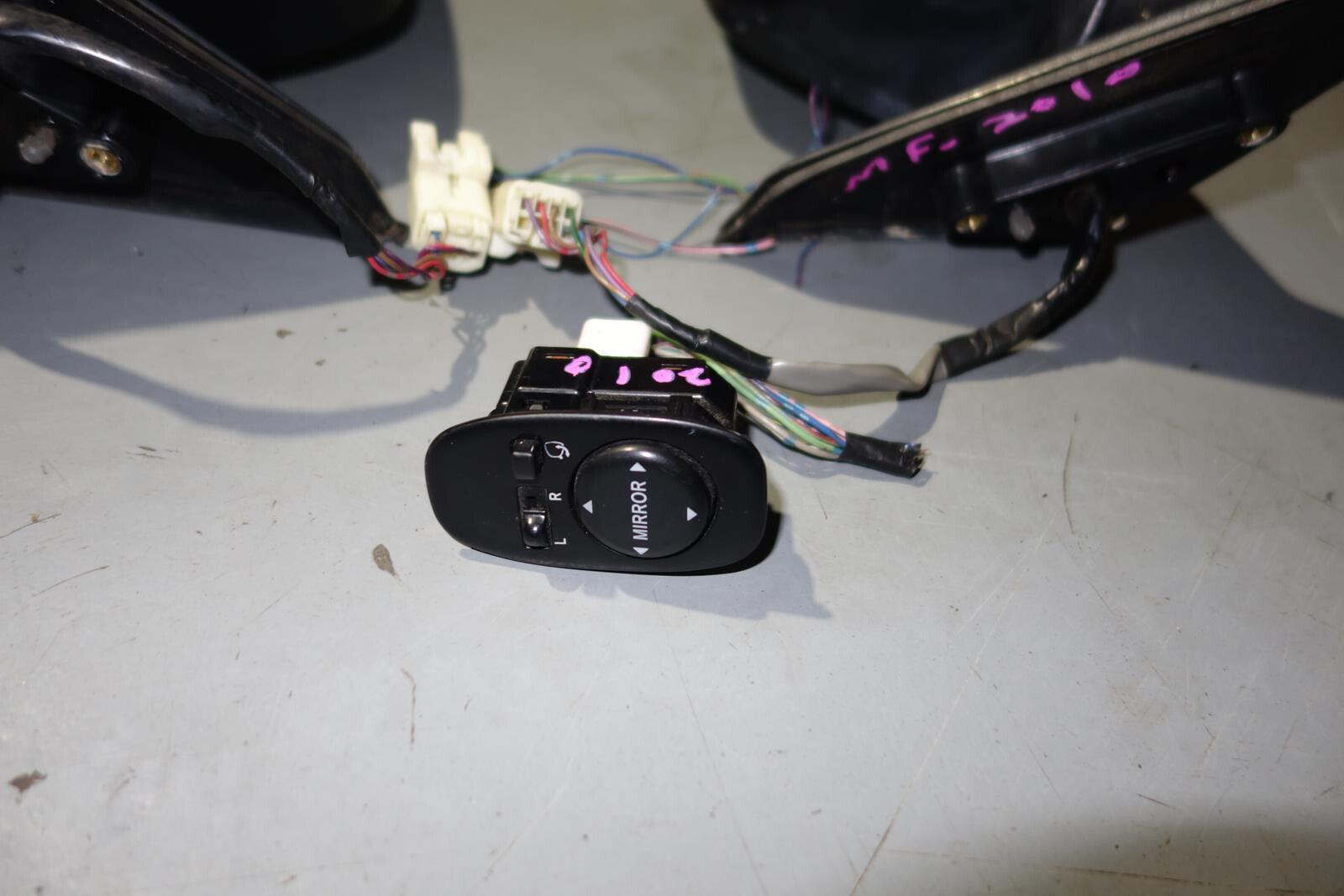 JDM Toyota Altezza Lexus IS300 Power Folding Mirrors Switch 2001-2005 SXE10 IS