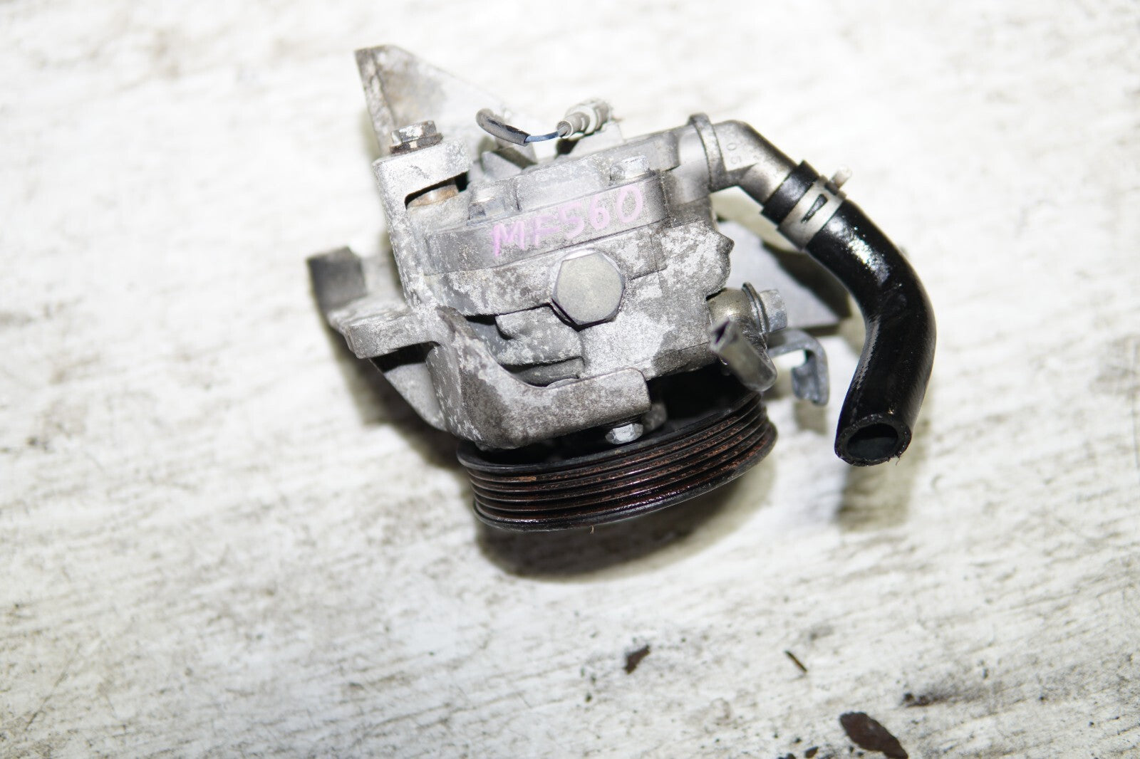 JDM 2000-2004 SUBARU LEGACY B4 EJ208 EJ206 TWIN TURBO POWER STEERING PUMP MF-560