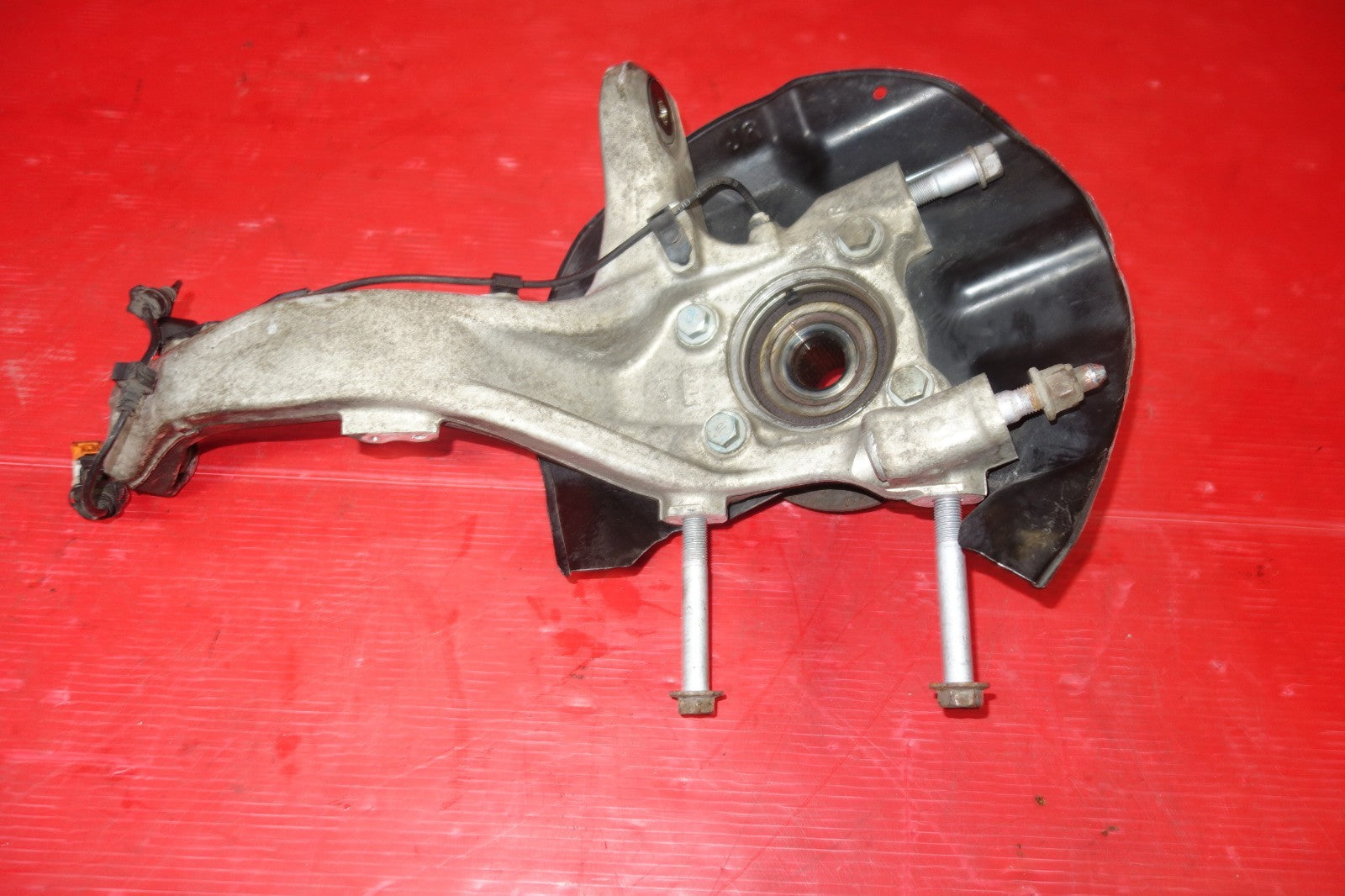 JDM Acura RL KB1 Front Right Wheel Hub Bearing Spindle Free Shipping 2005-2008