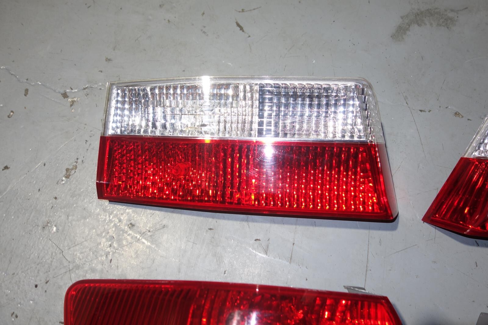 JDM 2003-2005 HONDA ACCORD INSPIRE UC1 USED OEM TAIL LIGHTS LAMPS 4 DOOR SEDAN