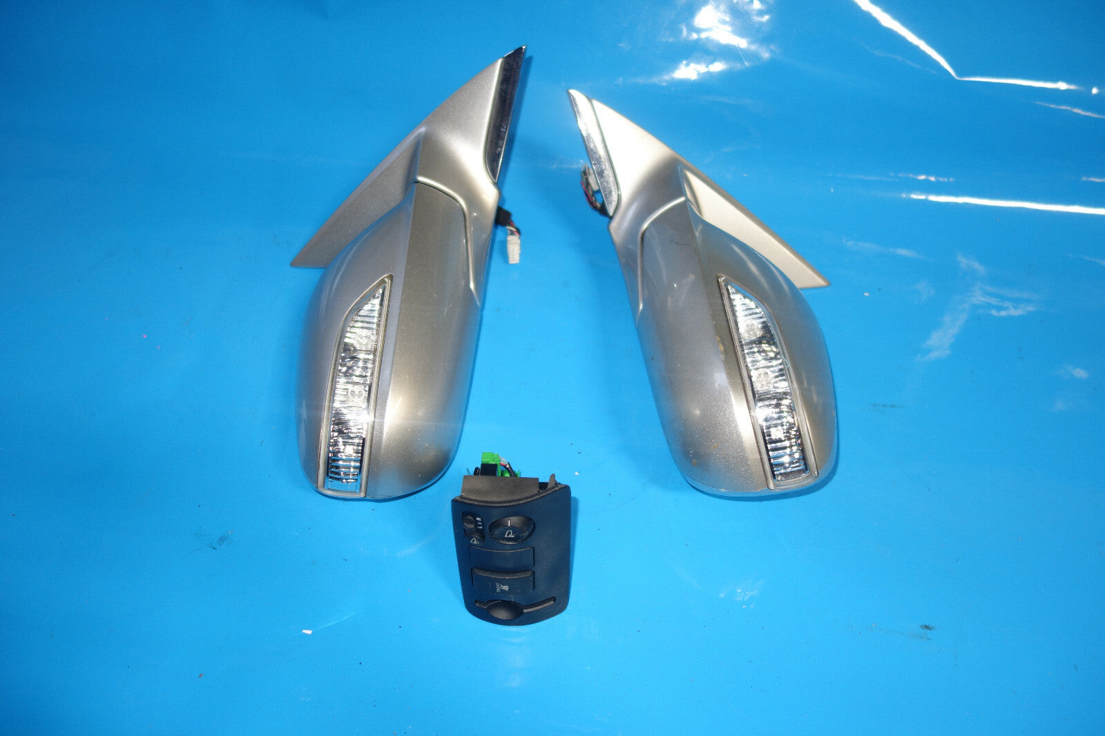 JDM Acura RL Power Folding Mirrors Switch 2005-2008 OEM