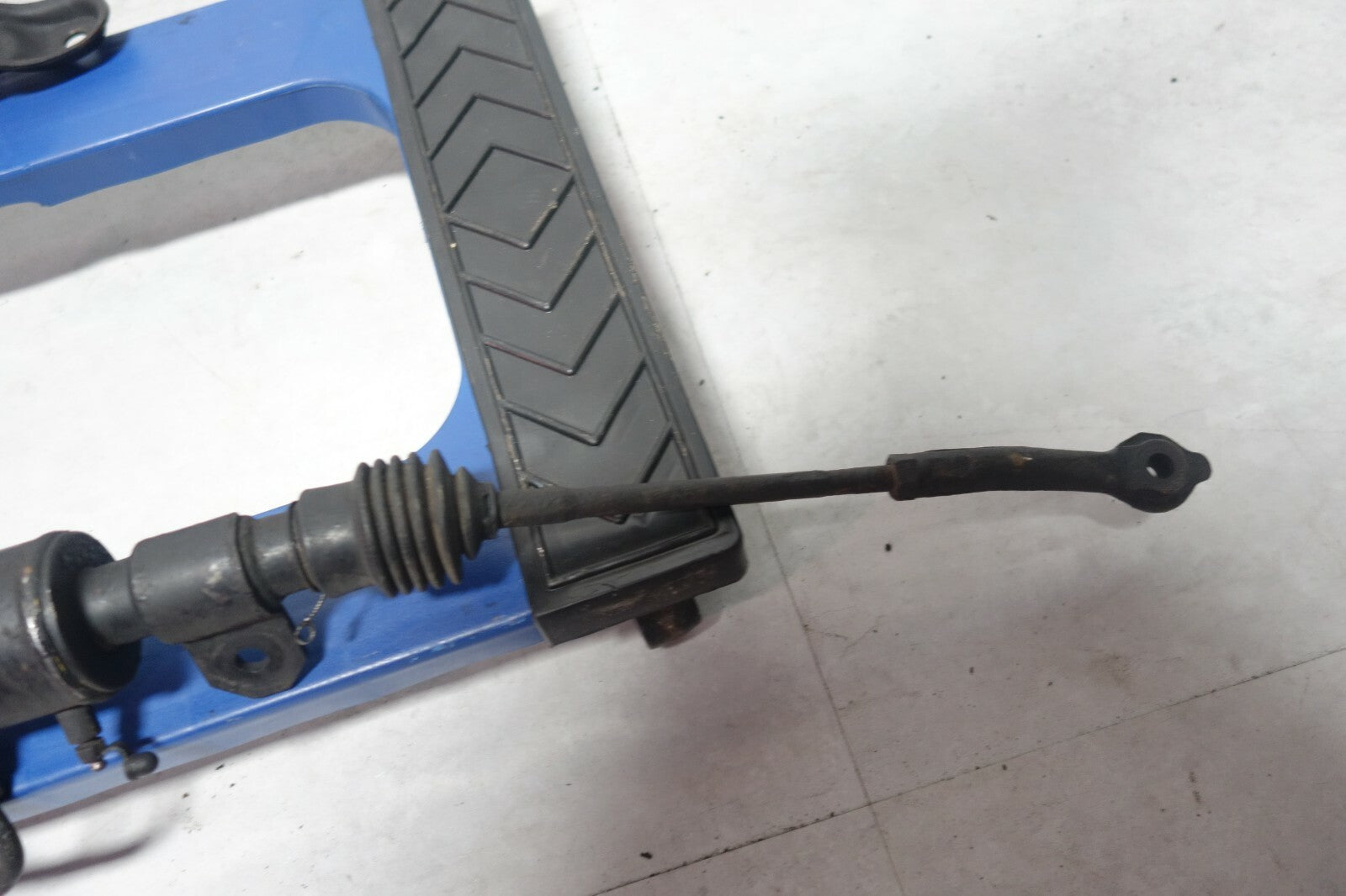 JDM Nissan Skyline R32 GTR Rear Steering Rack RHD Japan 551100 05U10 OEM Genuine