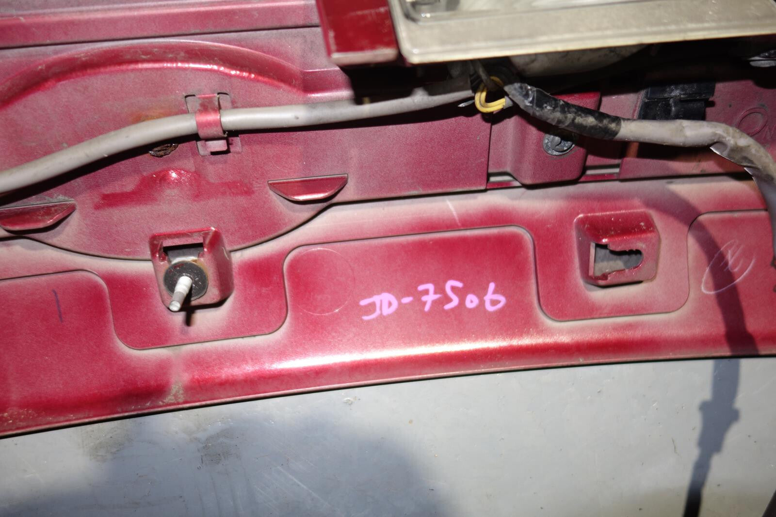 JDM Subaru Legacy Outback BP Rear Center Garnish Tail Lights Reverse 2005-2009