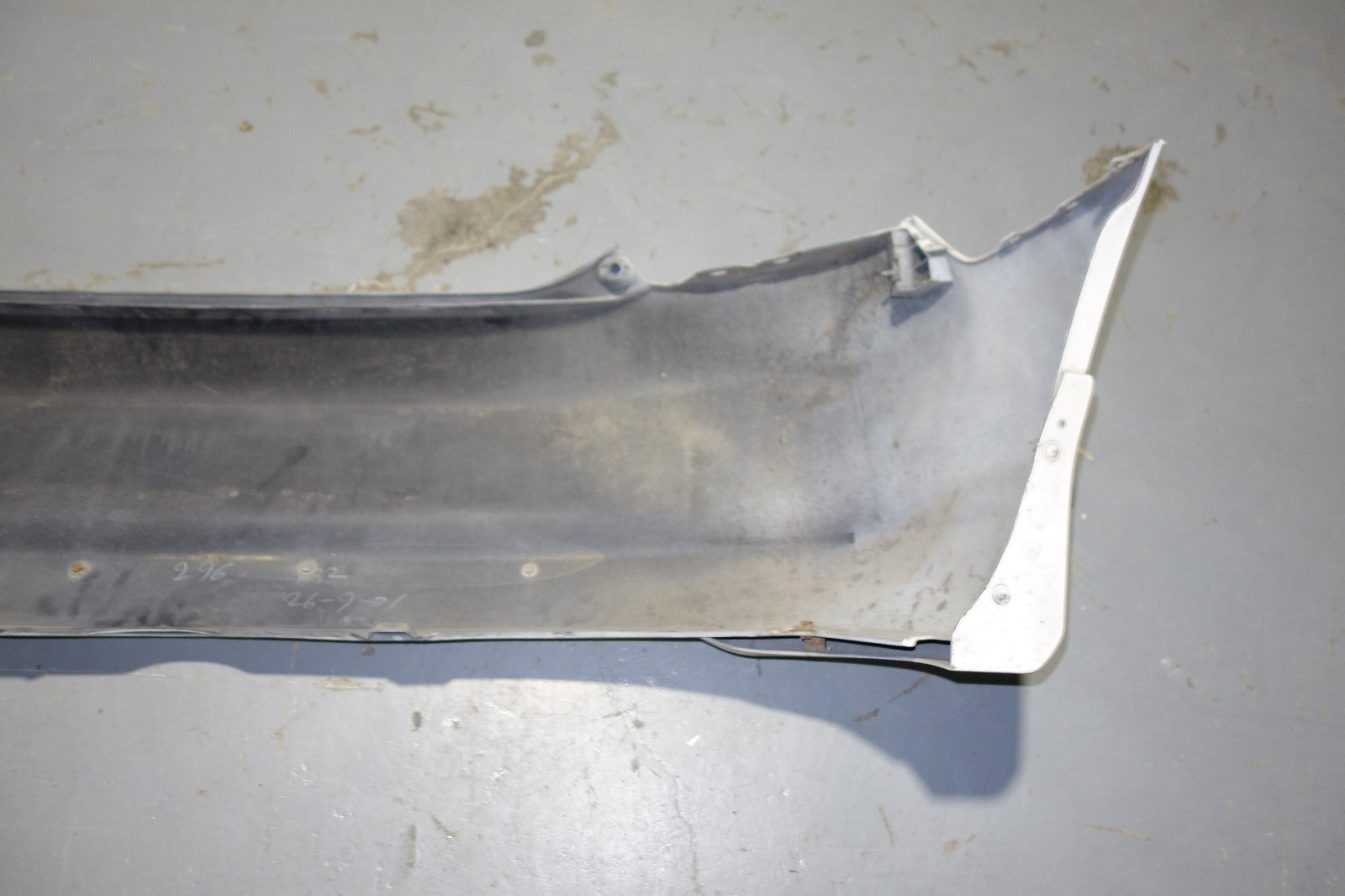 JDM 2001-2005 Honda Civic Type R EP3 OEM Rear Bumper Lip 2001-2005 Hatchback
