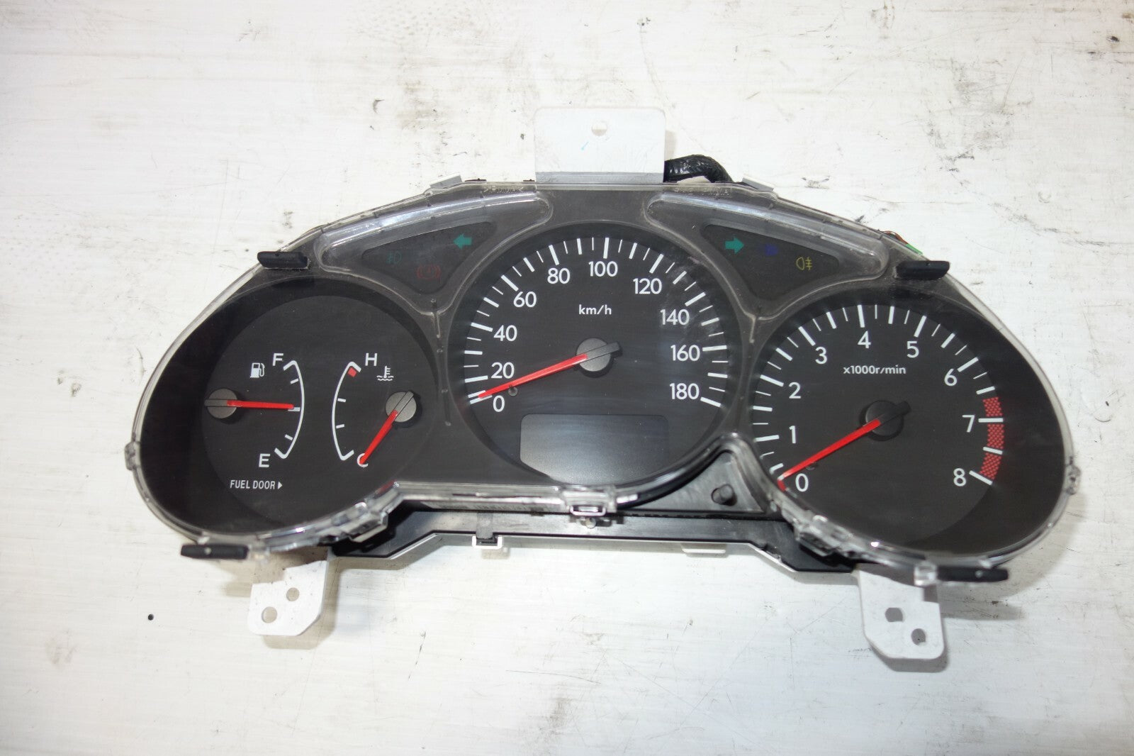 JDM SUBARU FORESTER SG5 MANUAL 5 SPEED GAUGE CLUSTER SPEEDOMETER 2003-2008