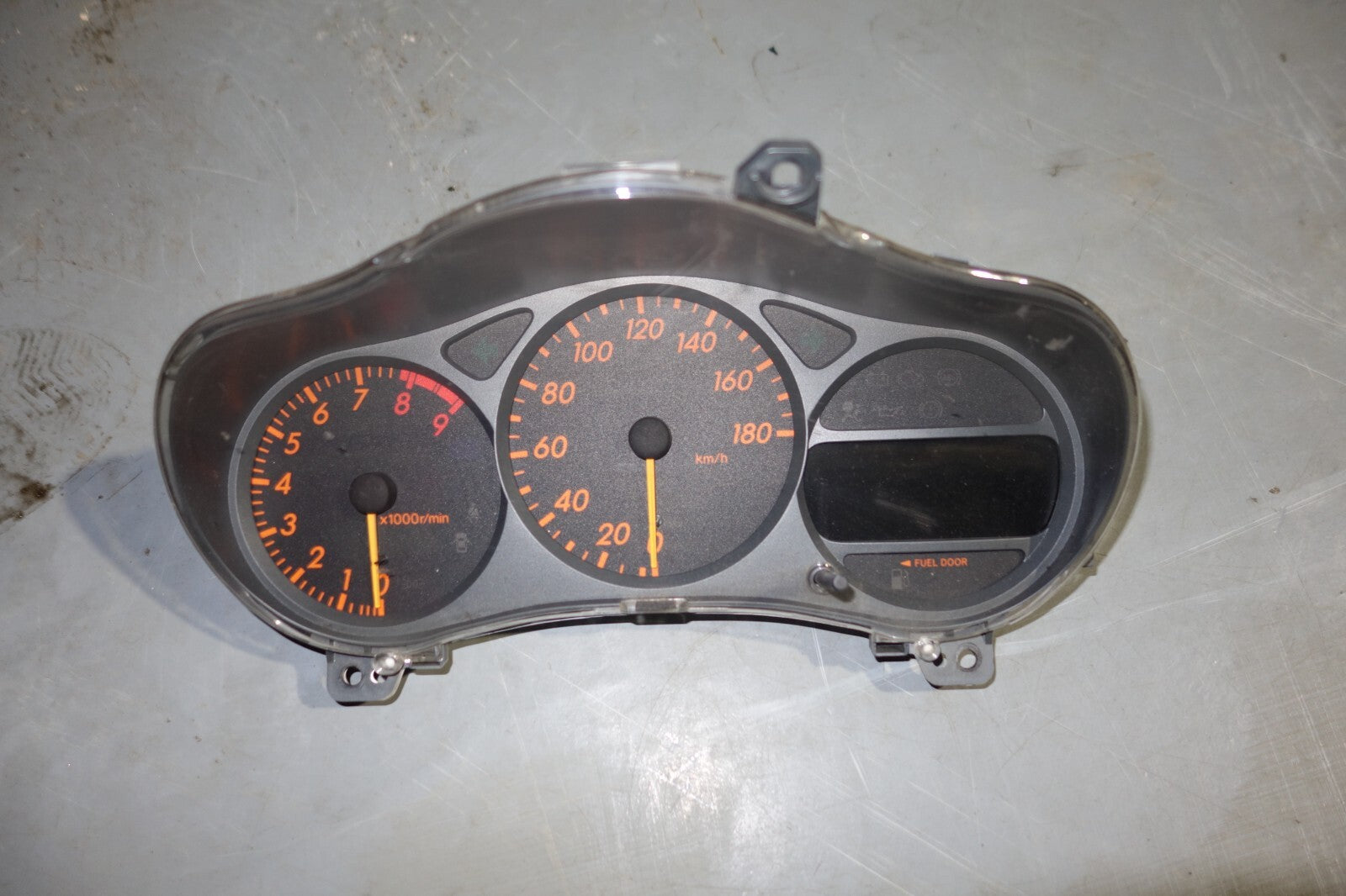 JDM 2001-2005 TOYOTA CELICA ZZT231 OEM USED GAUGE CLUSTER SPEEDOMETER MANUAL M/T