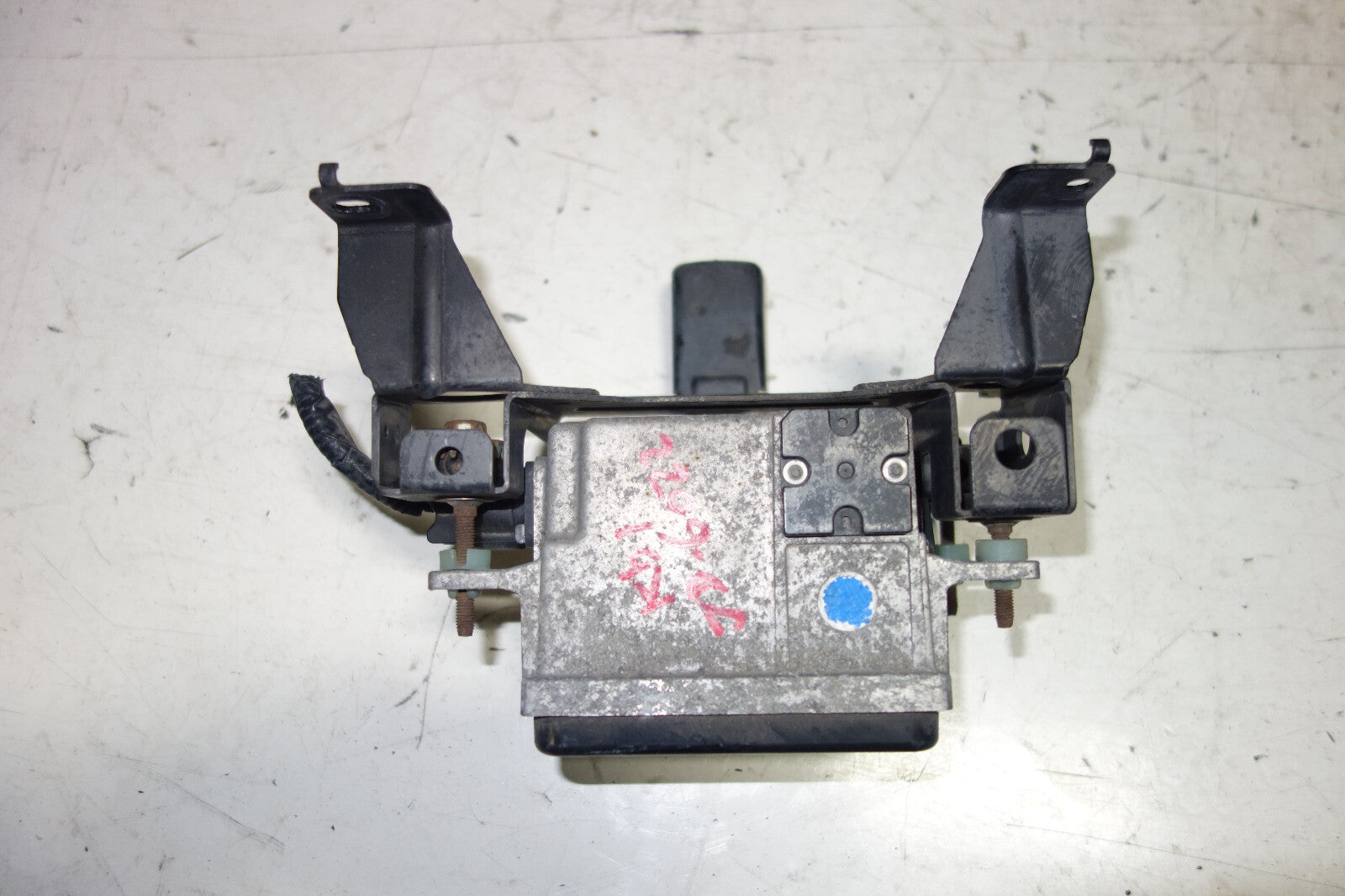 JDM Acura RL Radar Assembly Cruise Sensor Milliwave Distance OEM 2005-2008 KB1