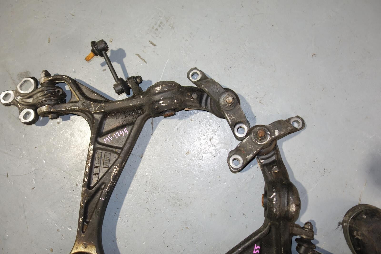 JDM 2005-2008 ACURA RL OEM KB1 GENUINE FRONT ALUMINUM LOWER CONTROL ARM