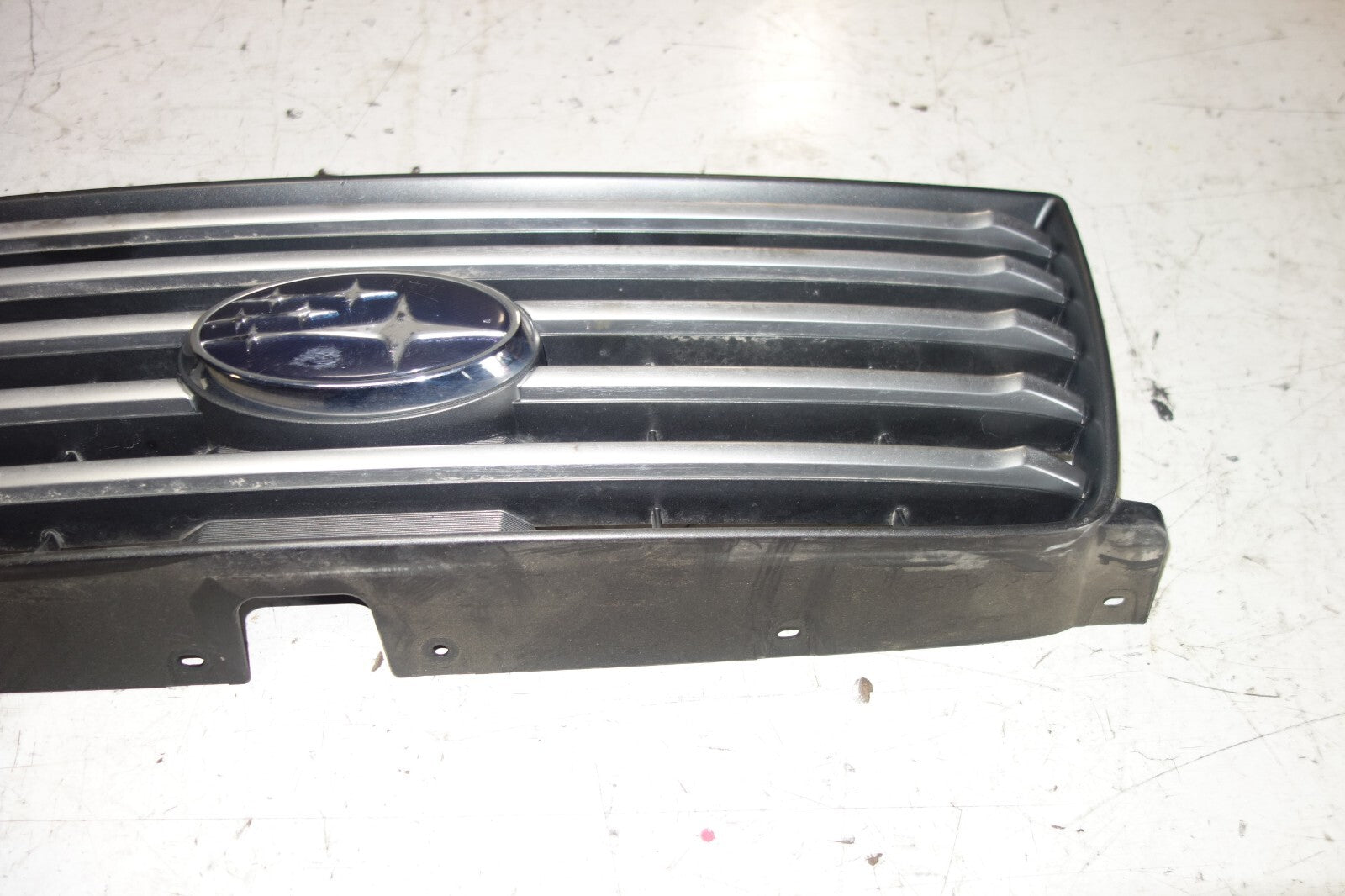 JDM Subaru Forester Front Grille Grill Genuine Emblem SG5 2006 2007 2008