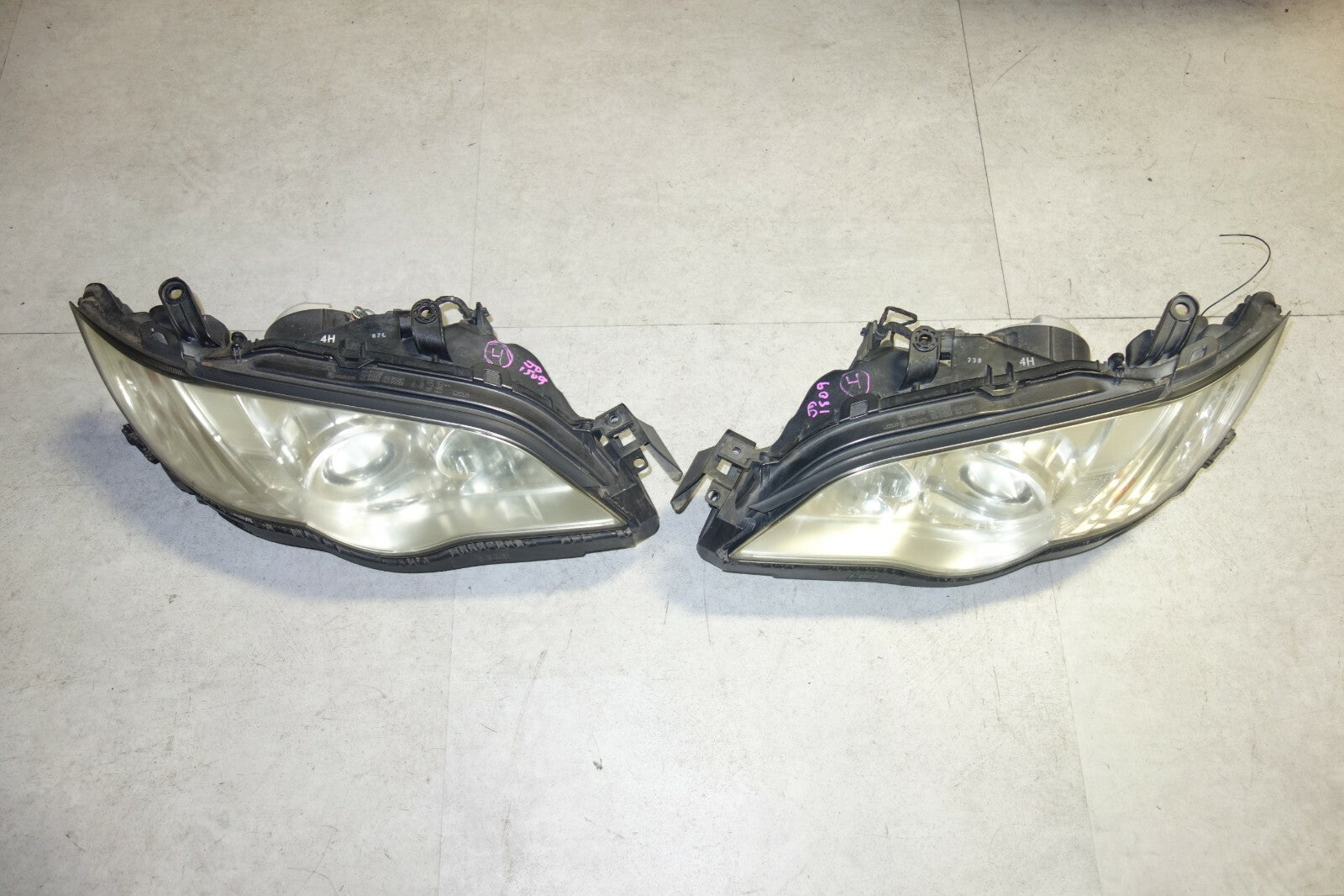 JDM Subaru Legacy HID Japan Headlights OEM 2008 2009