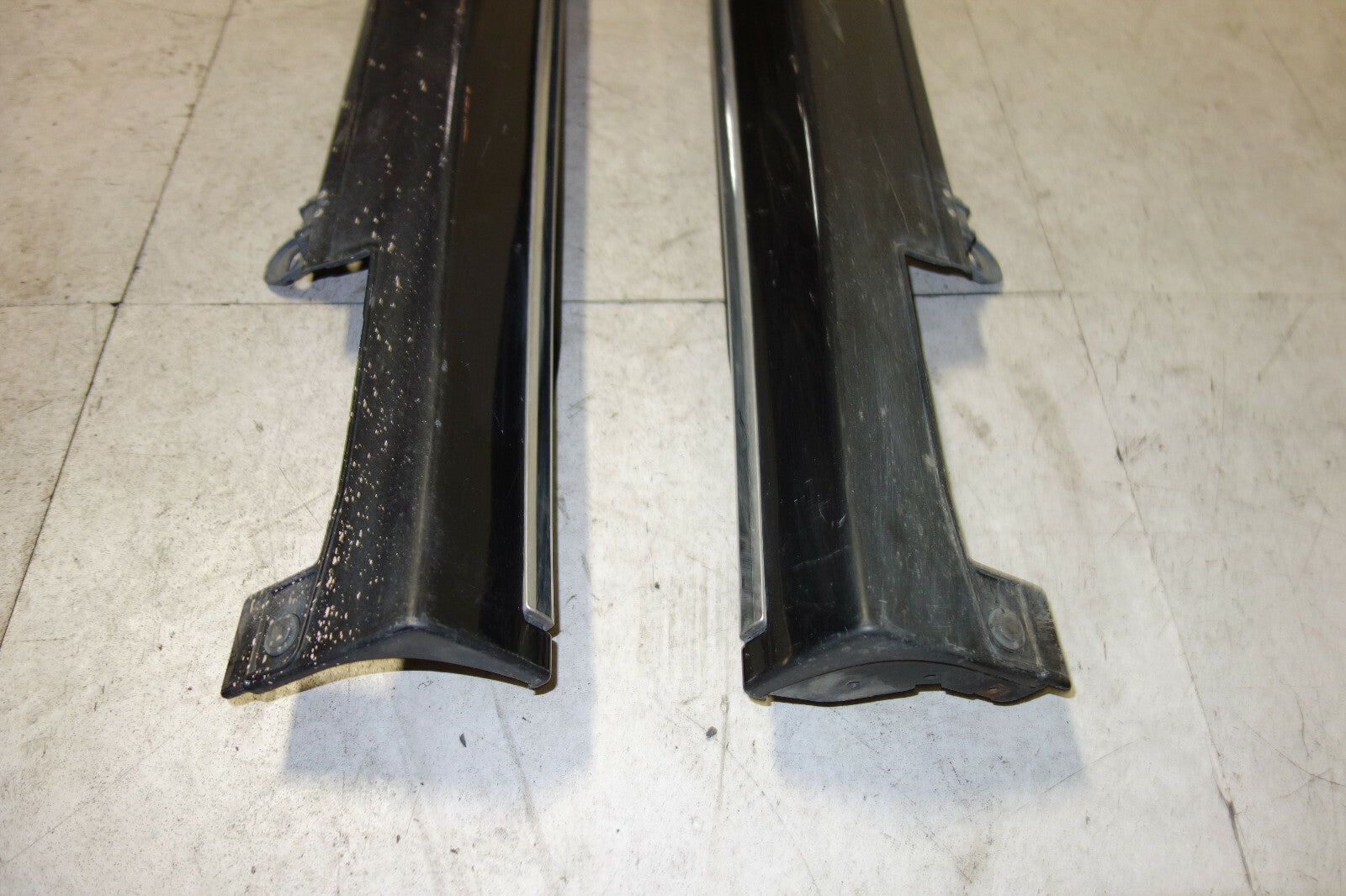 JDM Acura RL OEM Side Skirts Rocker Panels KB2 OEM 2009-2012 Pair #3771