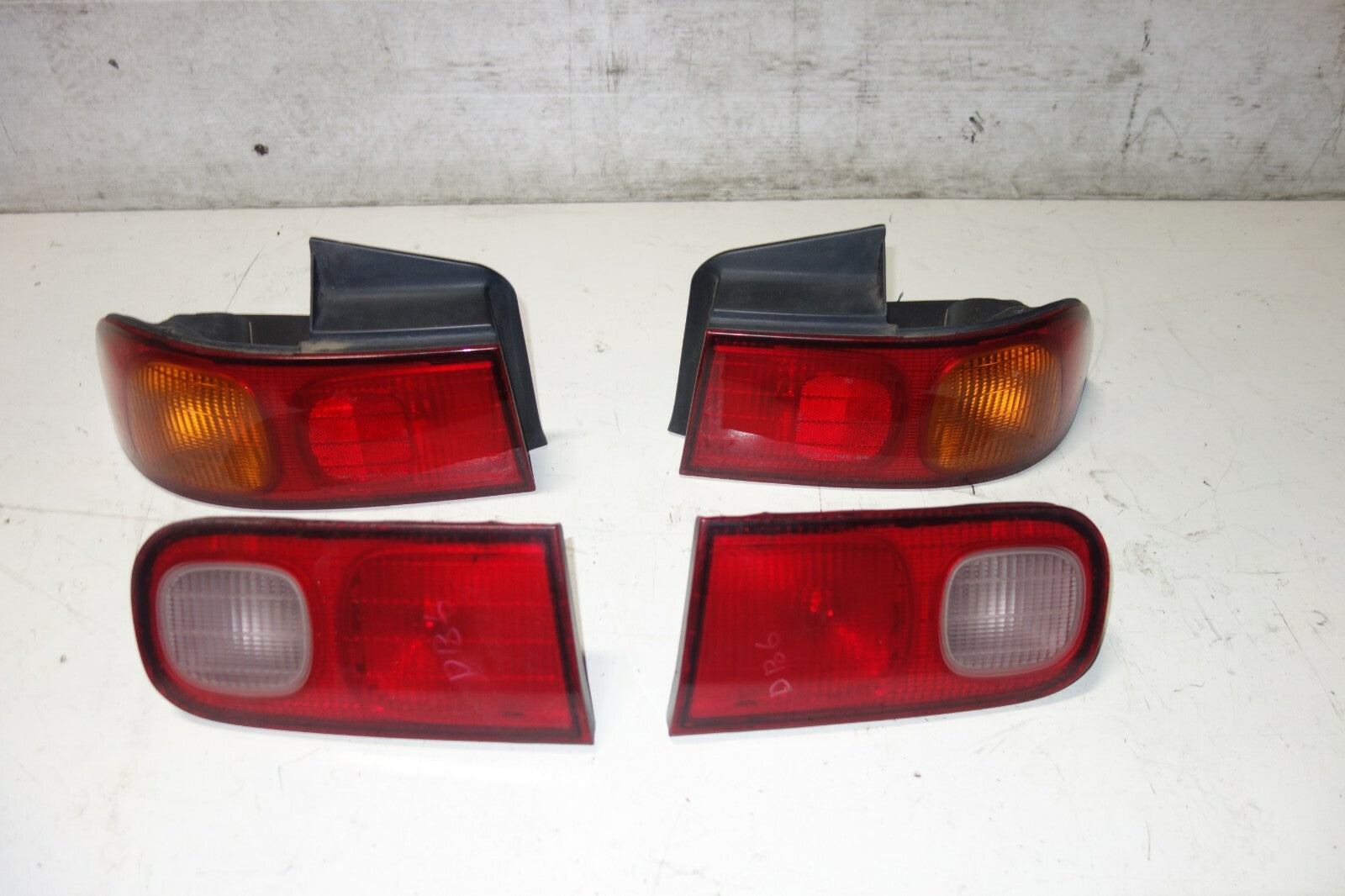 JDM Honda Acura Integra DB8 Rear Tail Lights Lamps OEM 4-door 1994-2001