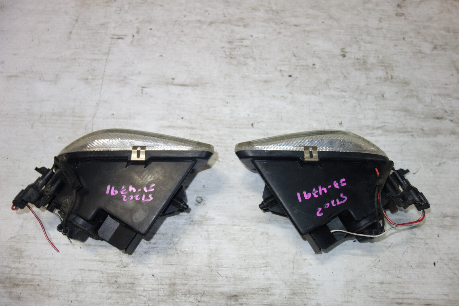 JDM Toyota Celica ST202 Front Fog Lights Fog Lamps 1994-1999 Used OEM Left Right