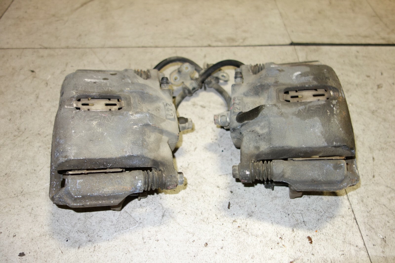 JDM Honda Legend KA7 Front Brake Calipers OEM Left Right 1991-1995