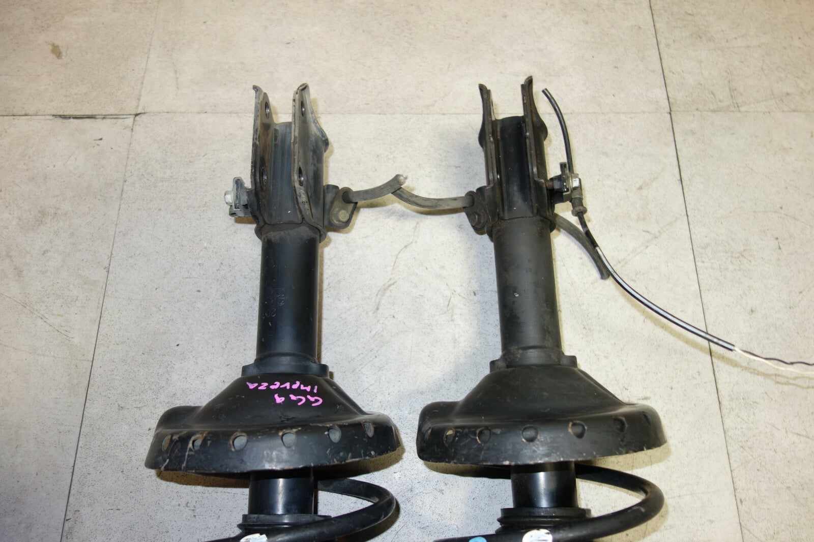 JDM Subaru Impreza WRX Front Shock Struts Spring Suspension Pair OEM 2004-2007
