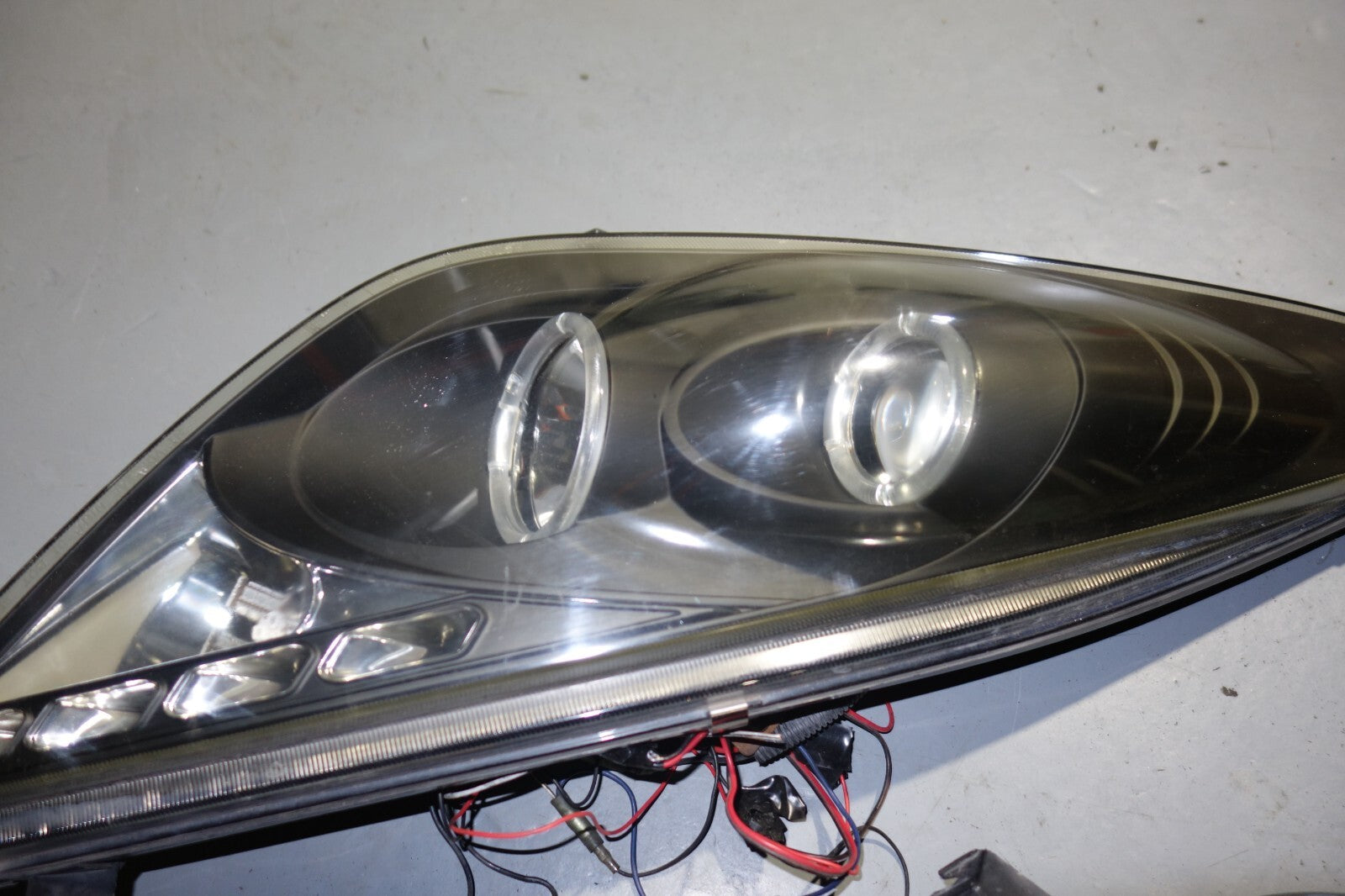 JDM 2000-2005 TOYOTA CELICA HEAD LIGHTS LEFT & RIGHT HEAD LAMPS 2000-2005
