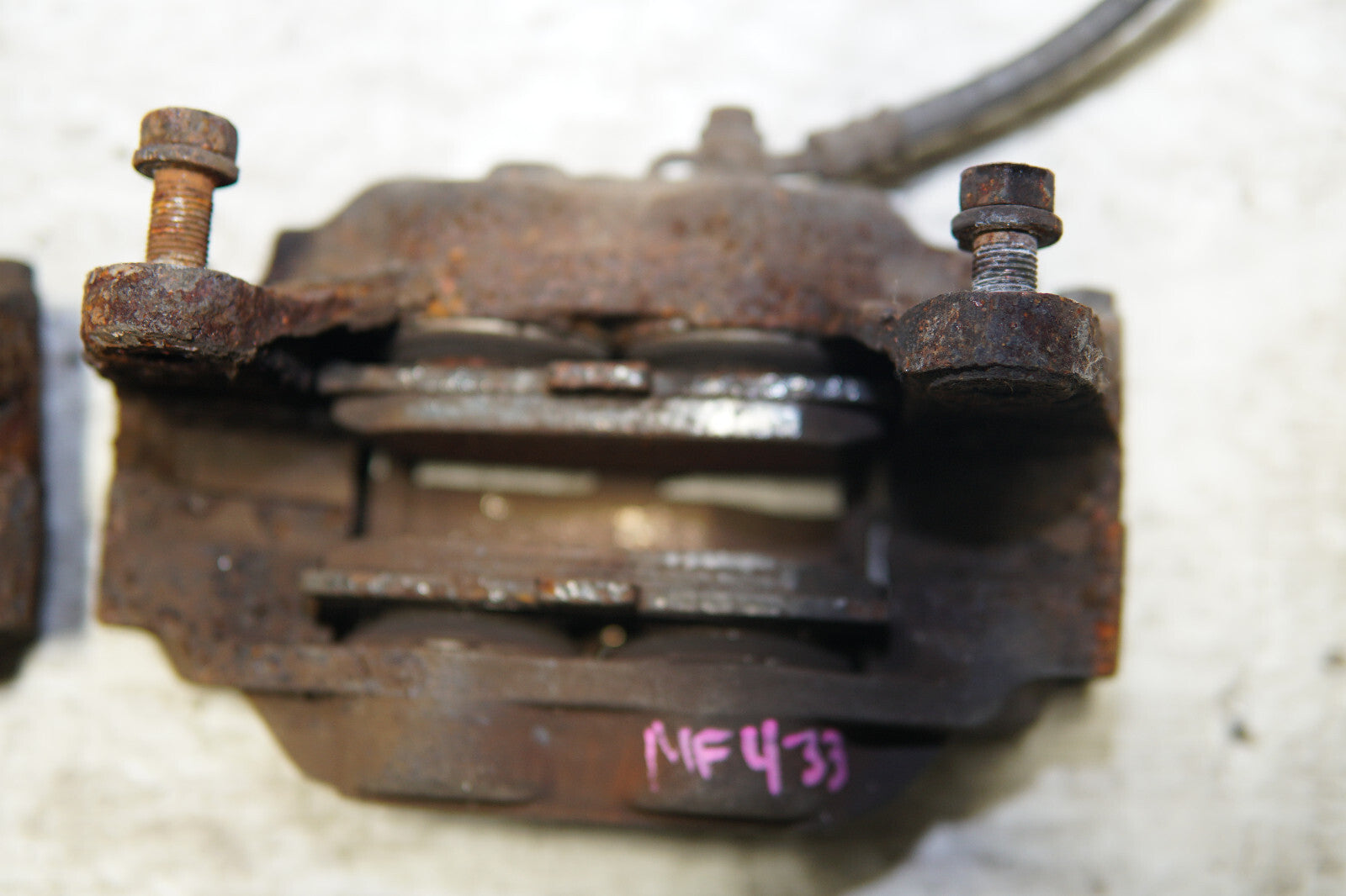 JDM Subaru Impreza WRX Forester Legacy Front Calipers 4 Piston GD GC8 SG5 MF-433