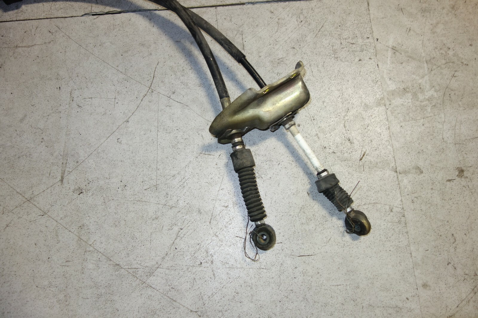 JDM Toyota Celica Shifter Cable 1ZZ 2ZZ 6Speed 5Speed Manual 2000-2005 OEM