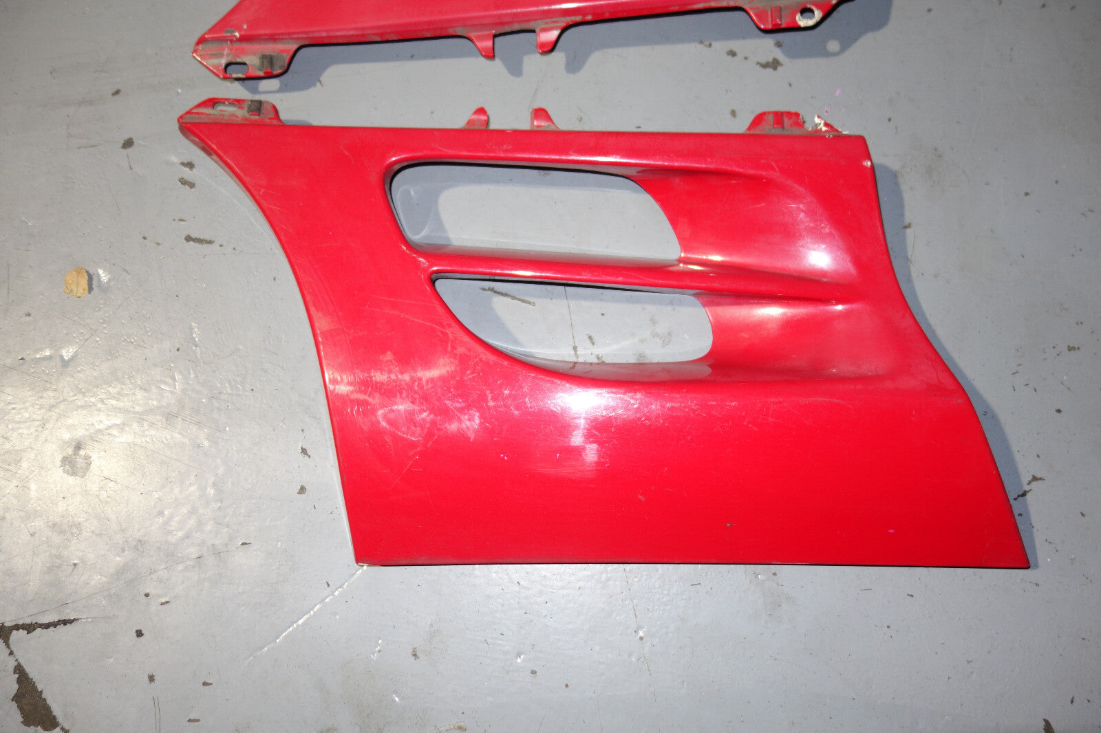 JDM Toyota MR2 MR-2 SW20 OEM Rear Side Vents Exterior Trim Vent Red 1991-1999