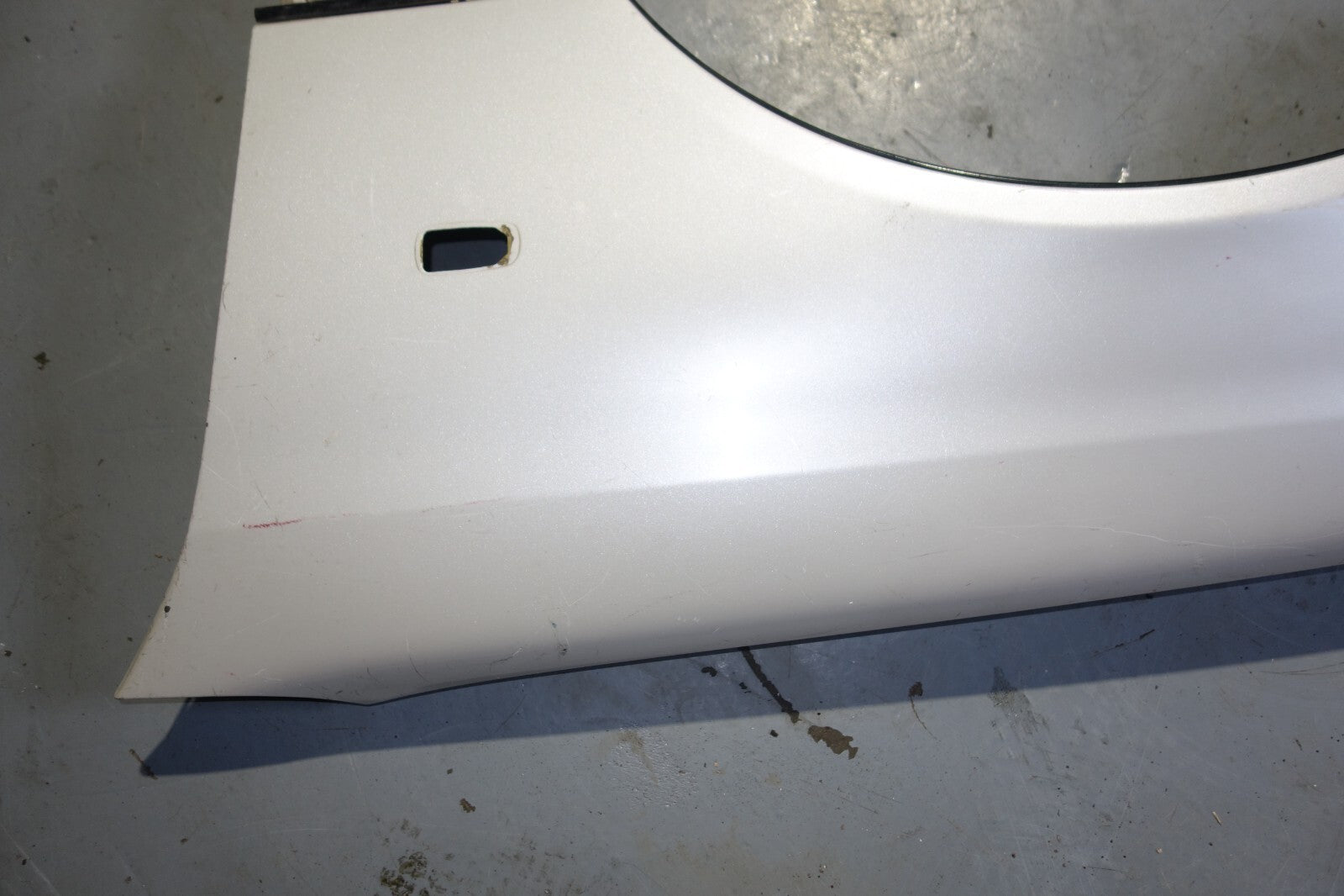 JDM Lexus LS430 Left Side Fender In White OEM 2001 2002 2003