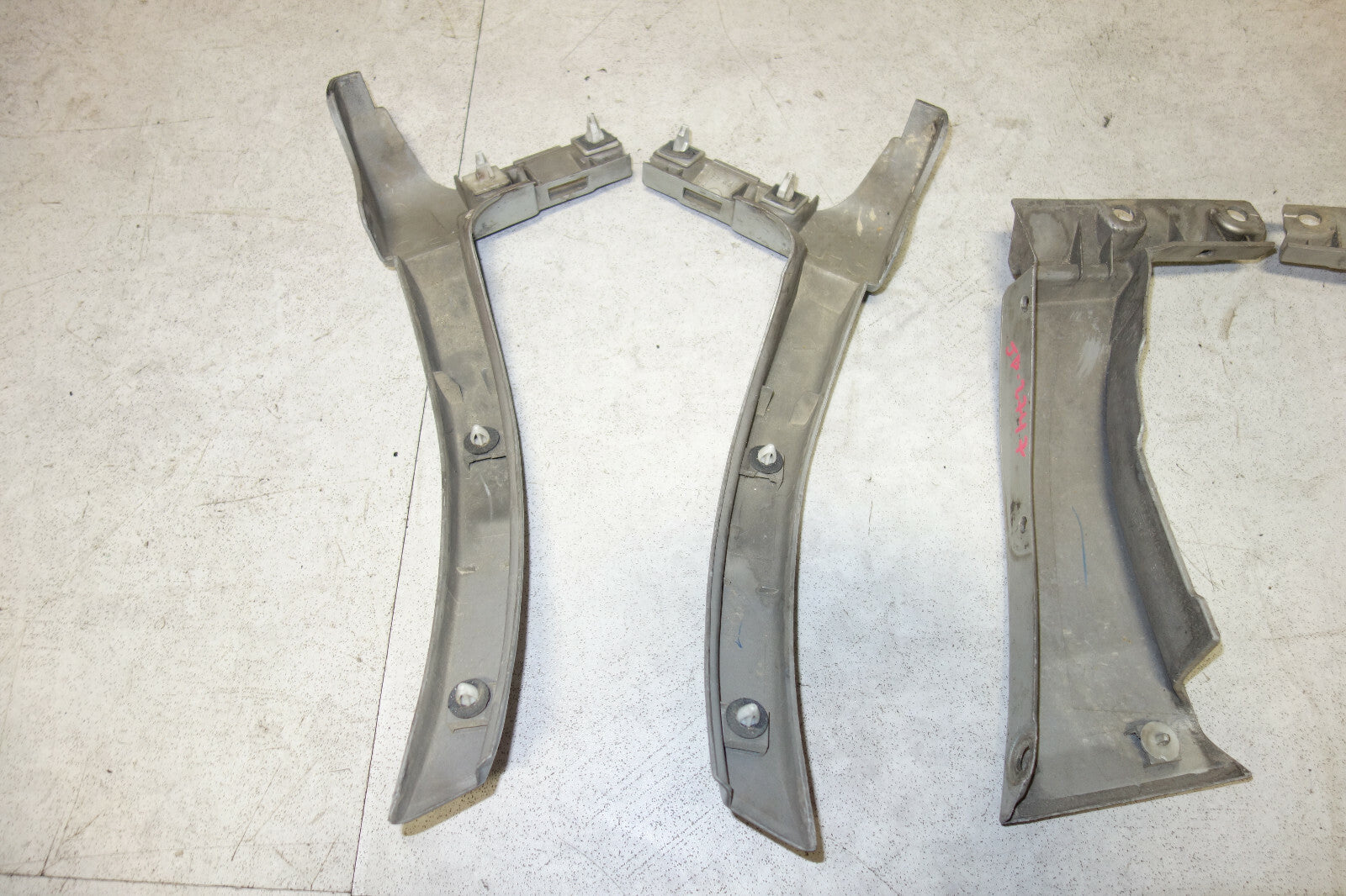 JDM Subaru Forester STi OEM Side Skirts Fenders Fillers 1998-2002 with JDM SF5