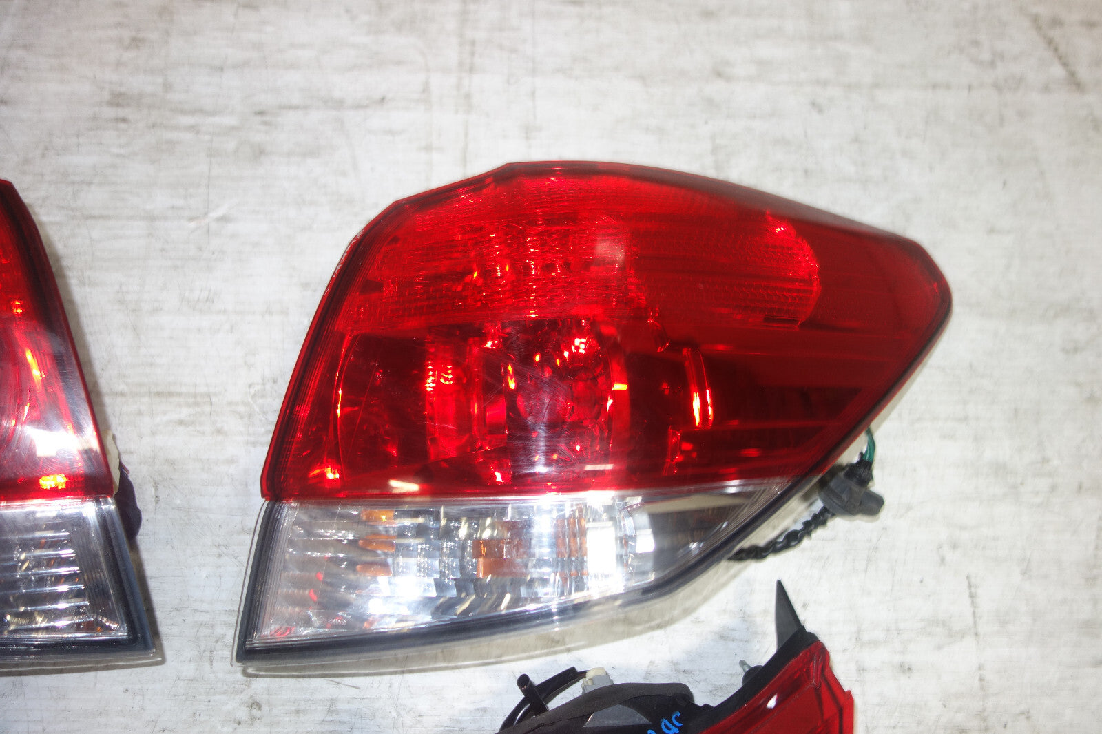 JDM Subaru Legacy Outback BR9 BRM Wagon Tail Lights Lamps 2010-2014