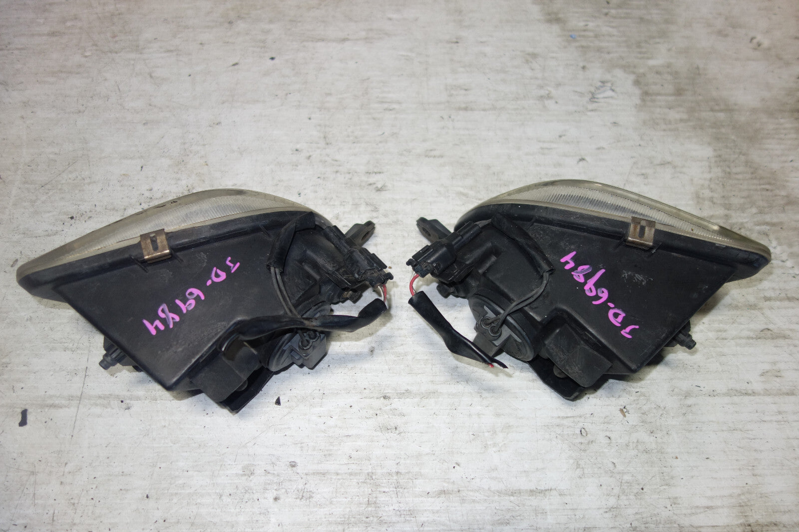 JDM Toyota Celica ST202 Front Fog Lights Fog Lamps 1994-1999 Used OEM Left Right