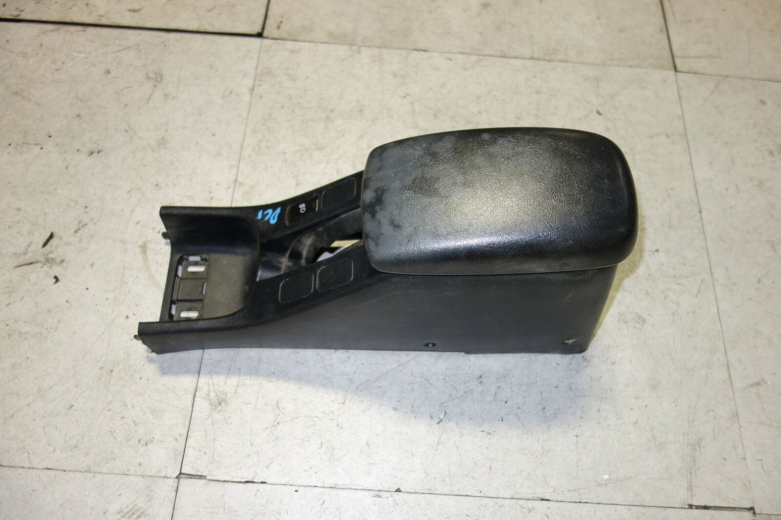 JDM Acura Integra Arm Rest Console DC2 RHD 1994-2001