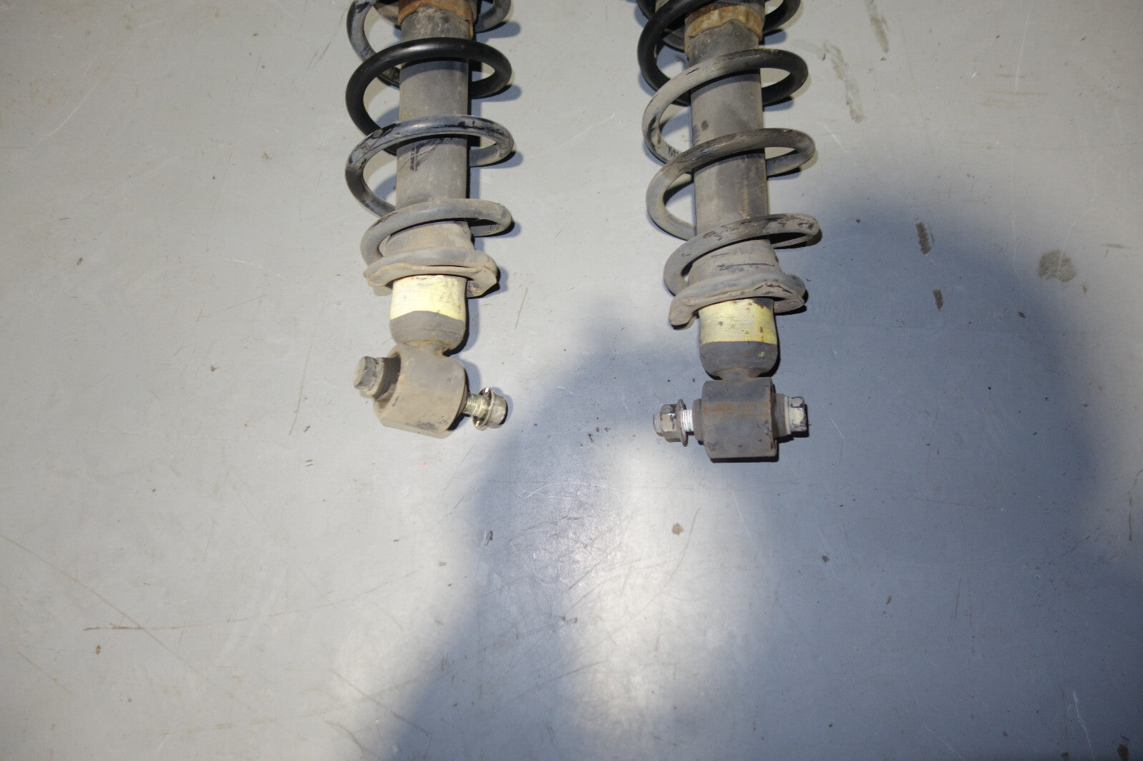 JDM Toyota Celica GT-S GT Rear Shocks Springs Pair ZZT231 2000-2005