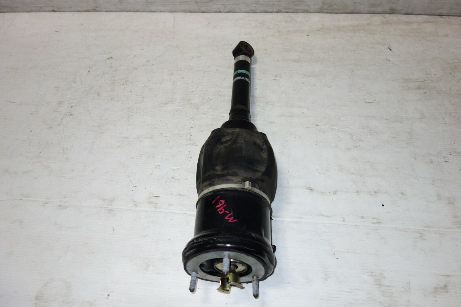 JDM 2004-2006 LEXUS LS430 OEM FRONT AIR SHOCK STRUT RIGHT SUSPENSION FITS:LS430