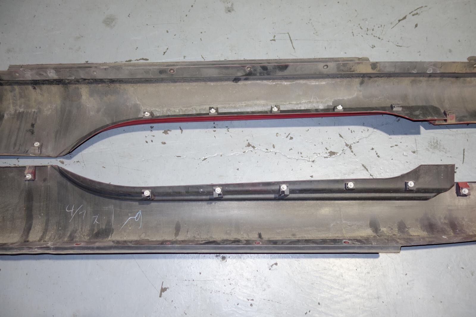 JDM Nissan 350z Z33 OEM Side Skirts Rocker Panels Fairlady 2003-2009
