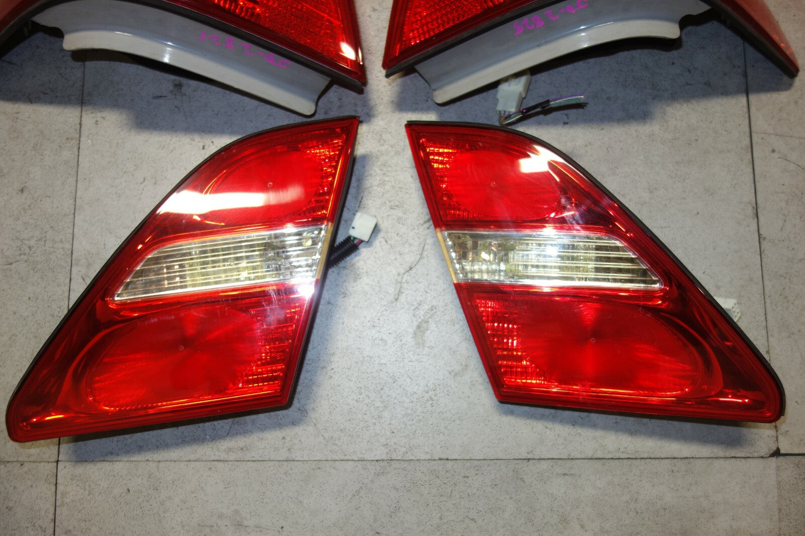 Lexus LS430 Taillight Taillights Lamps Inner Outer Trunk 2001 2002 2003 OEM
