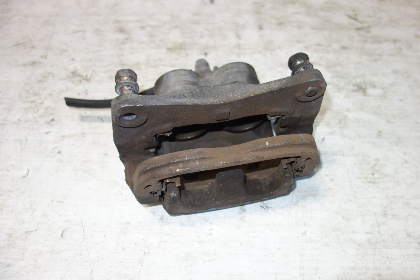 JDM Subaru Legacy Front Right Brake Caliper non-turbo OEM 2005-2009